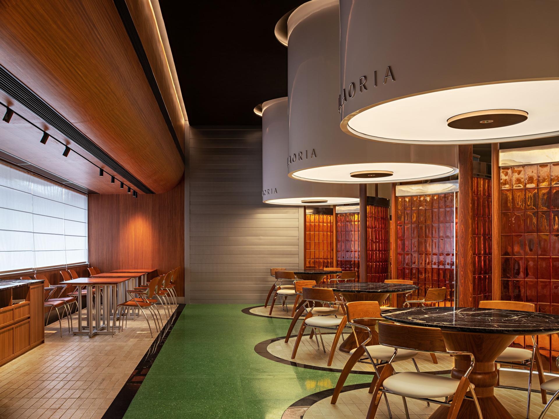 London Design Awards Winner - Gwei Lao Ria Dai Pai Dong