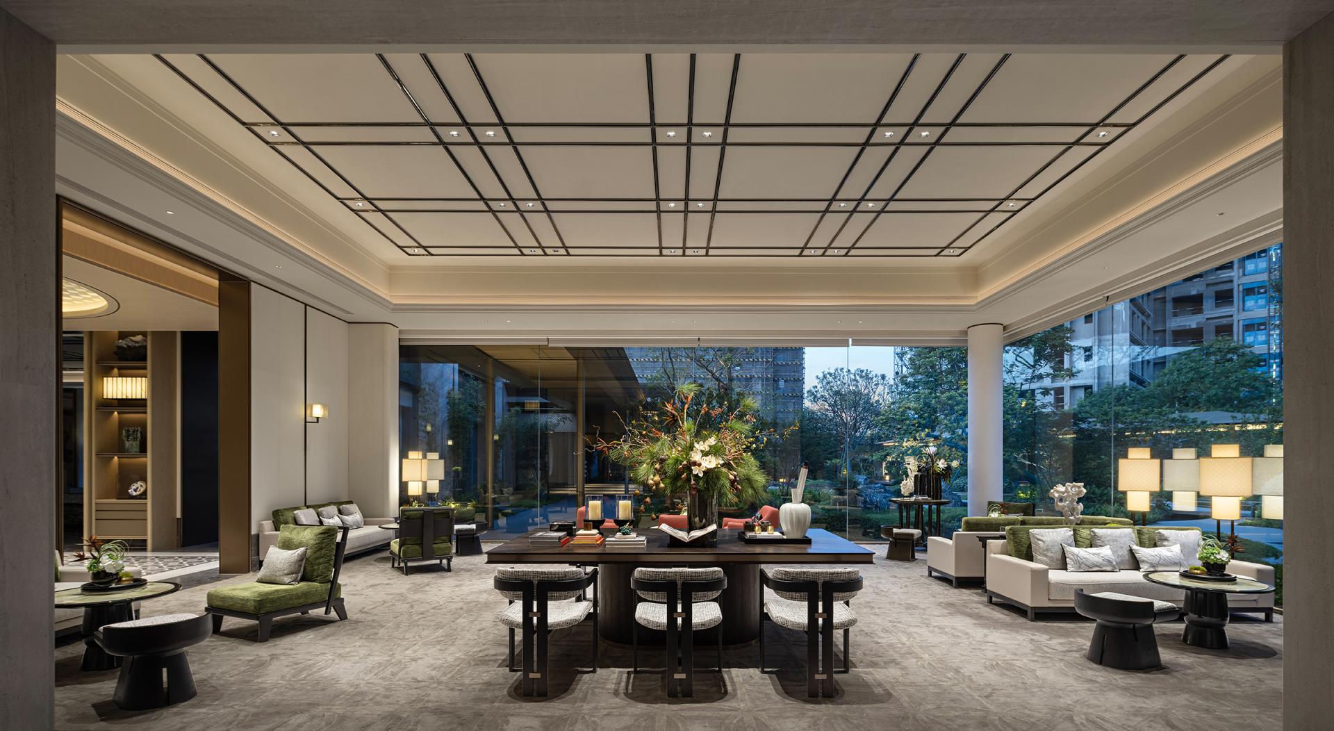 London Design Awards Winner - Panyu Jiaotou Greentown Riverside Mansion
