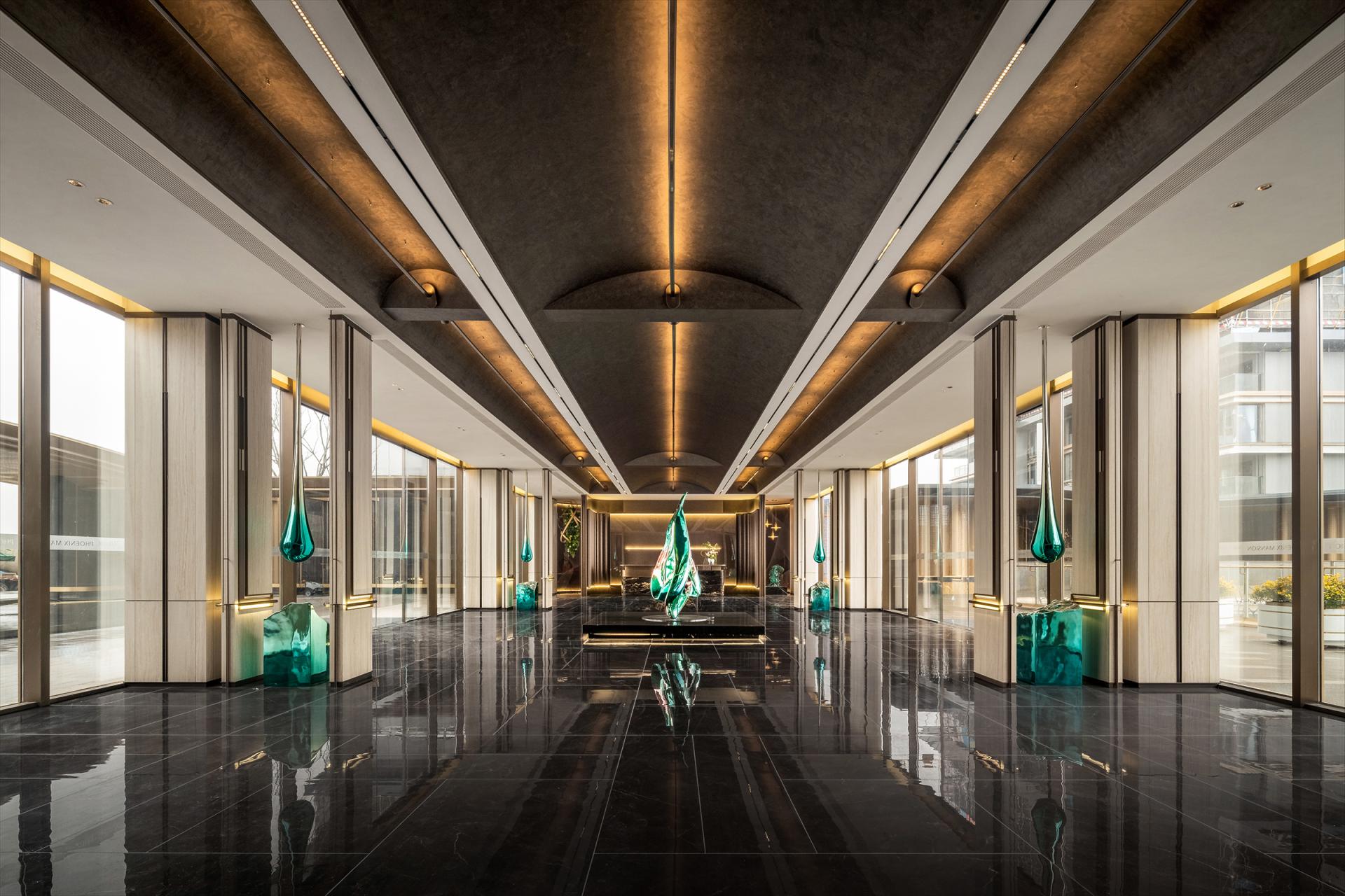 London Design Awards Winner - PHOENIX CLUB