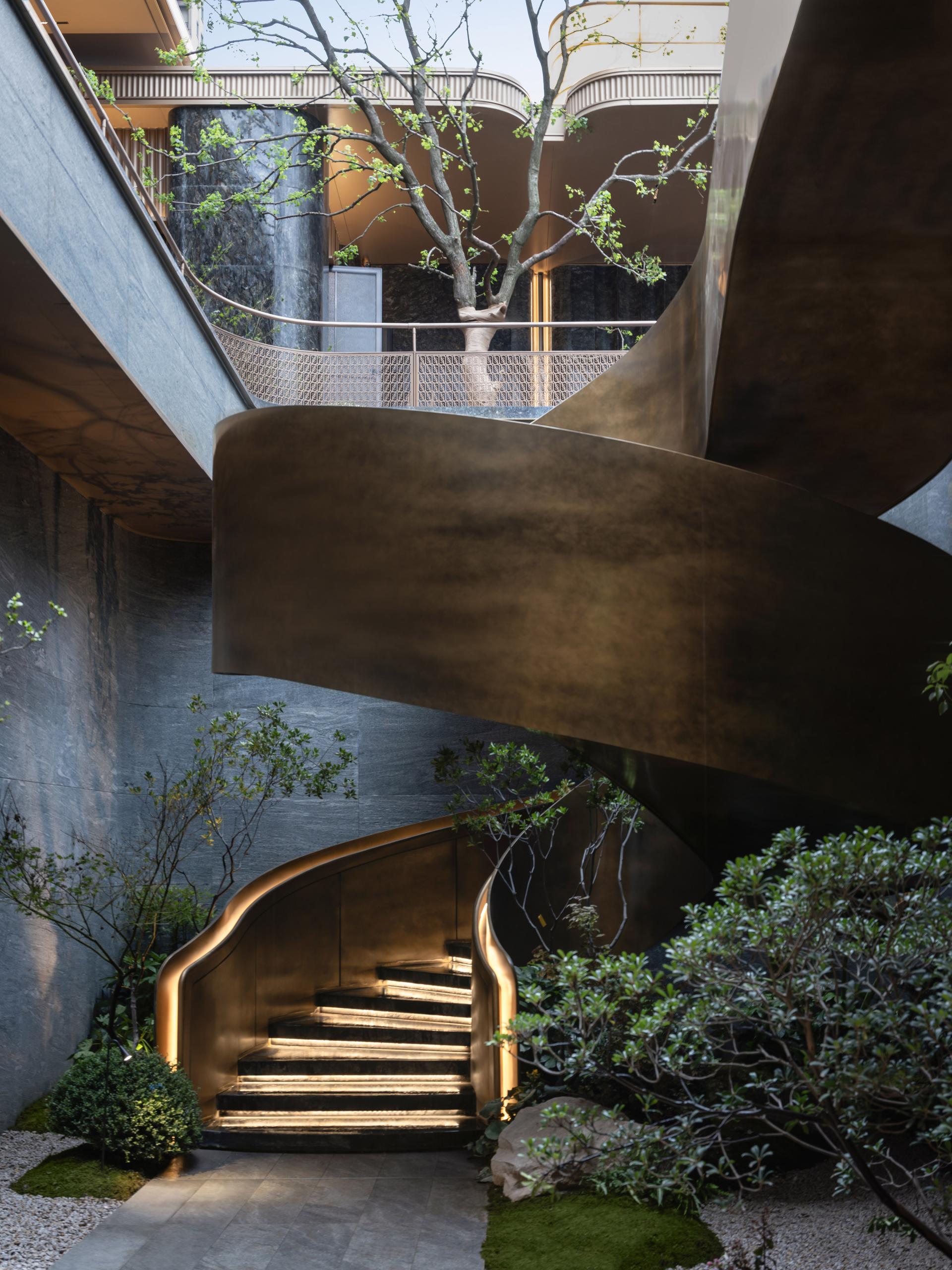 London Design Awards Winner - SENSE OF LIFE