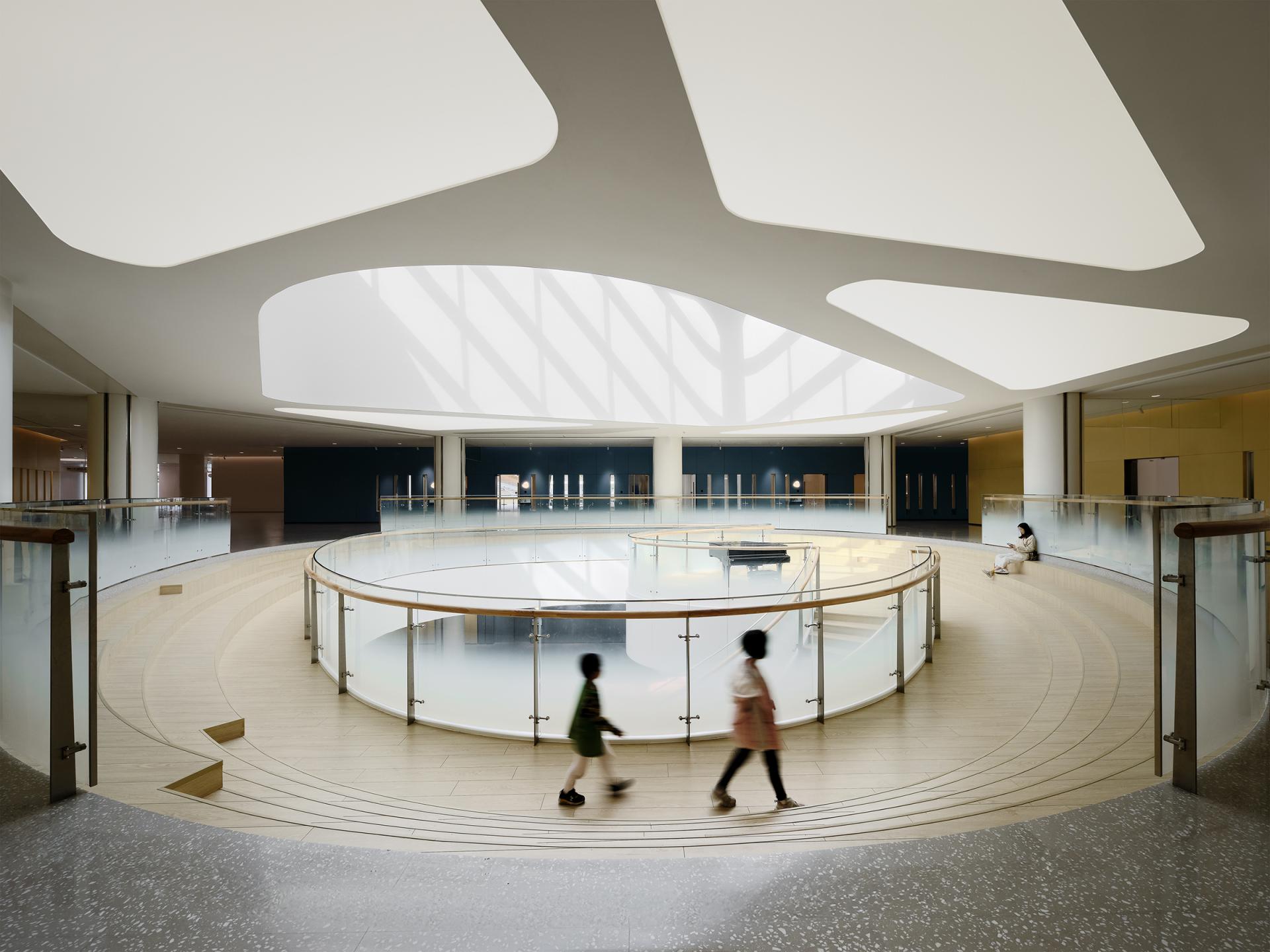 London Design Awards Winner - Longhua Cultural Sports Center