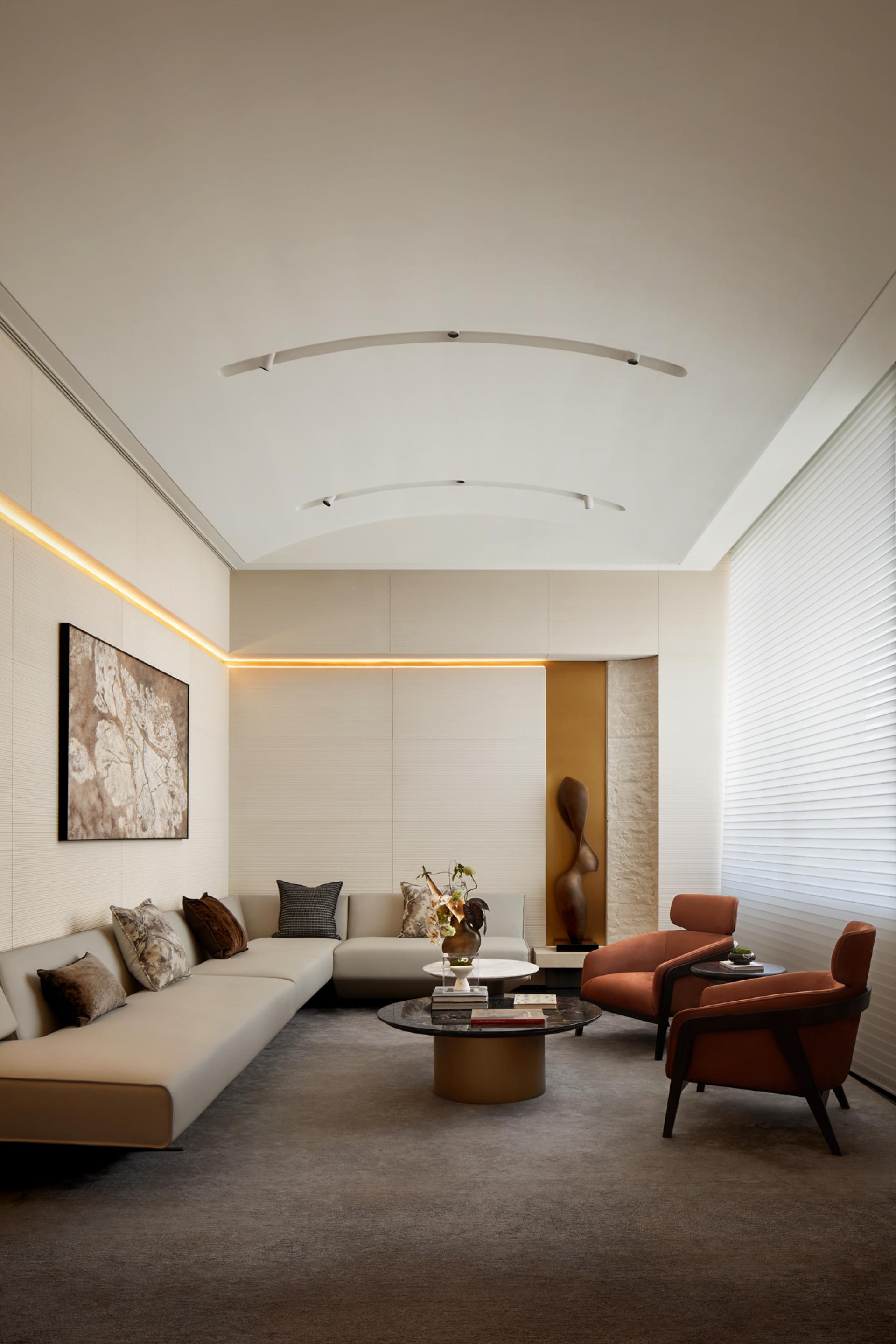 London Design Awards Winner - GUAN TANG