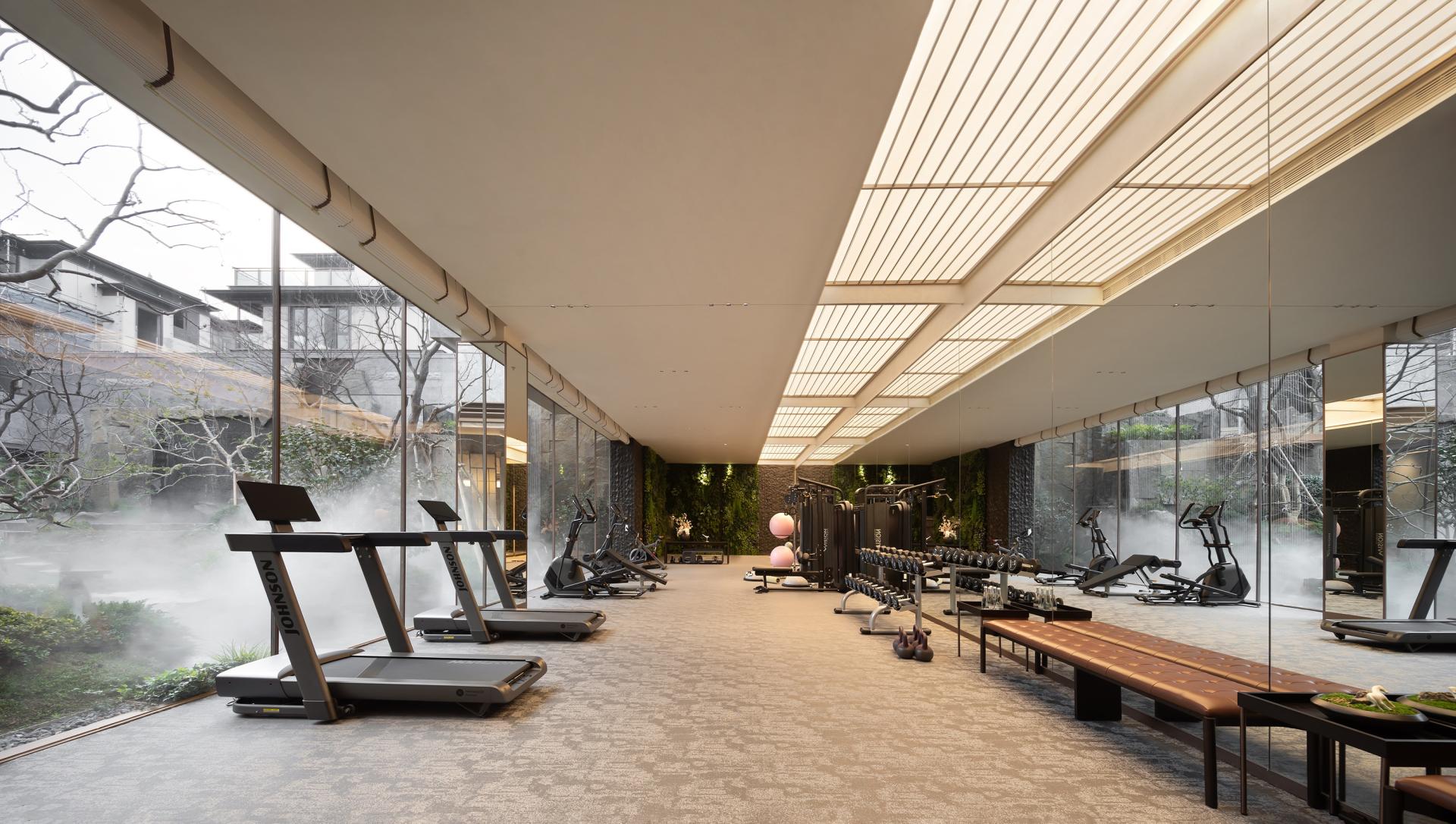 London Design Awards Winner - Tonglu Hills Villa