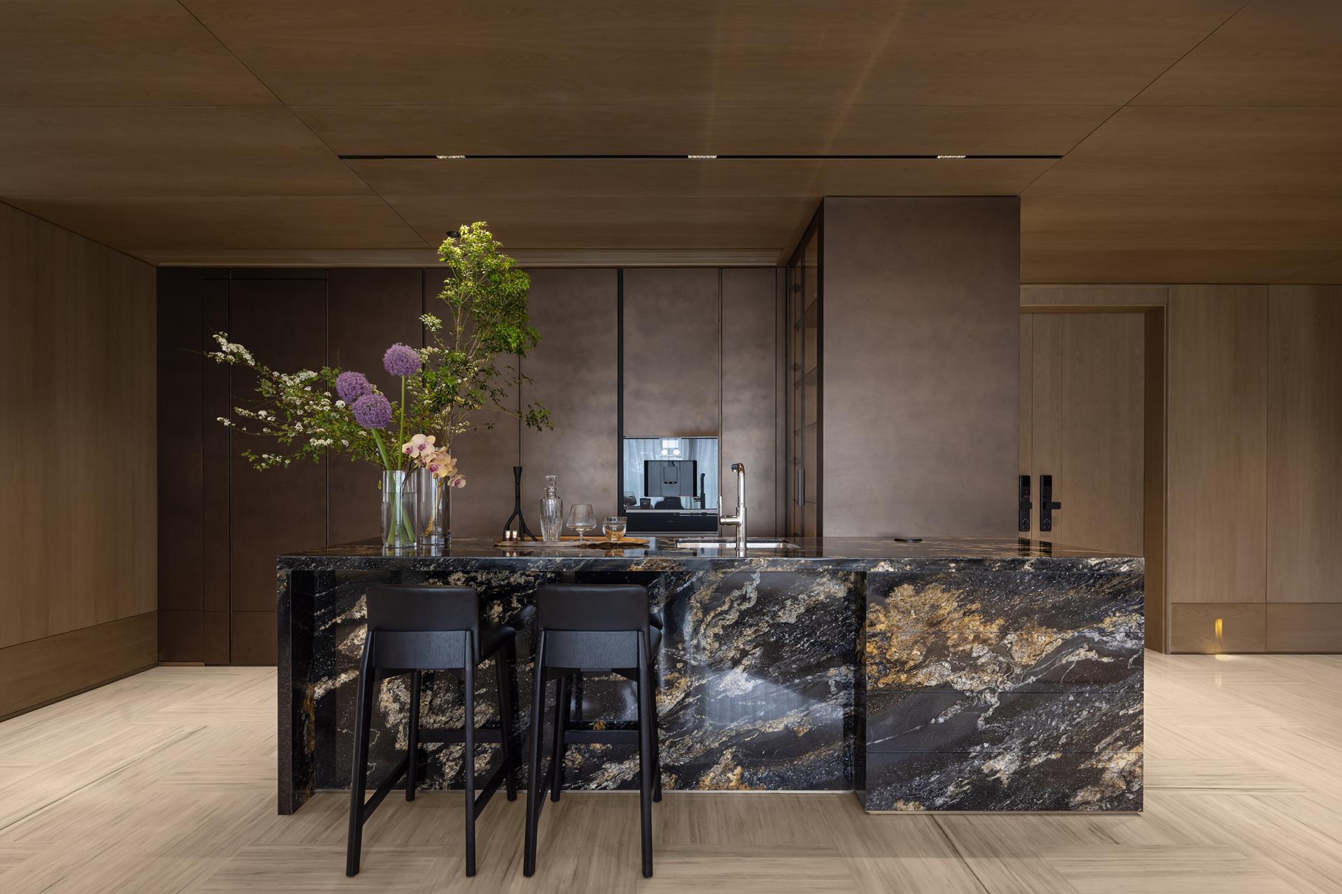 London Design Awards Winner - HERMIT MANSION 235 SAMPLE ROOM