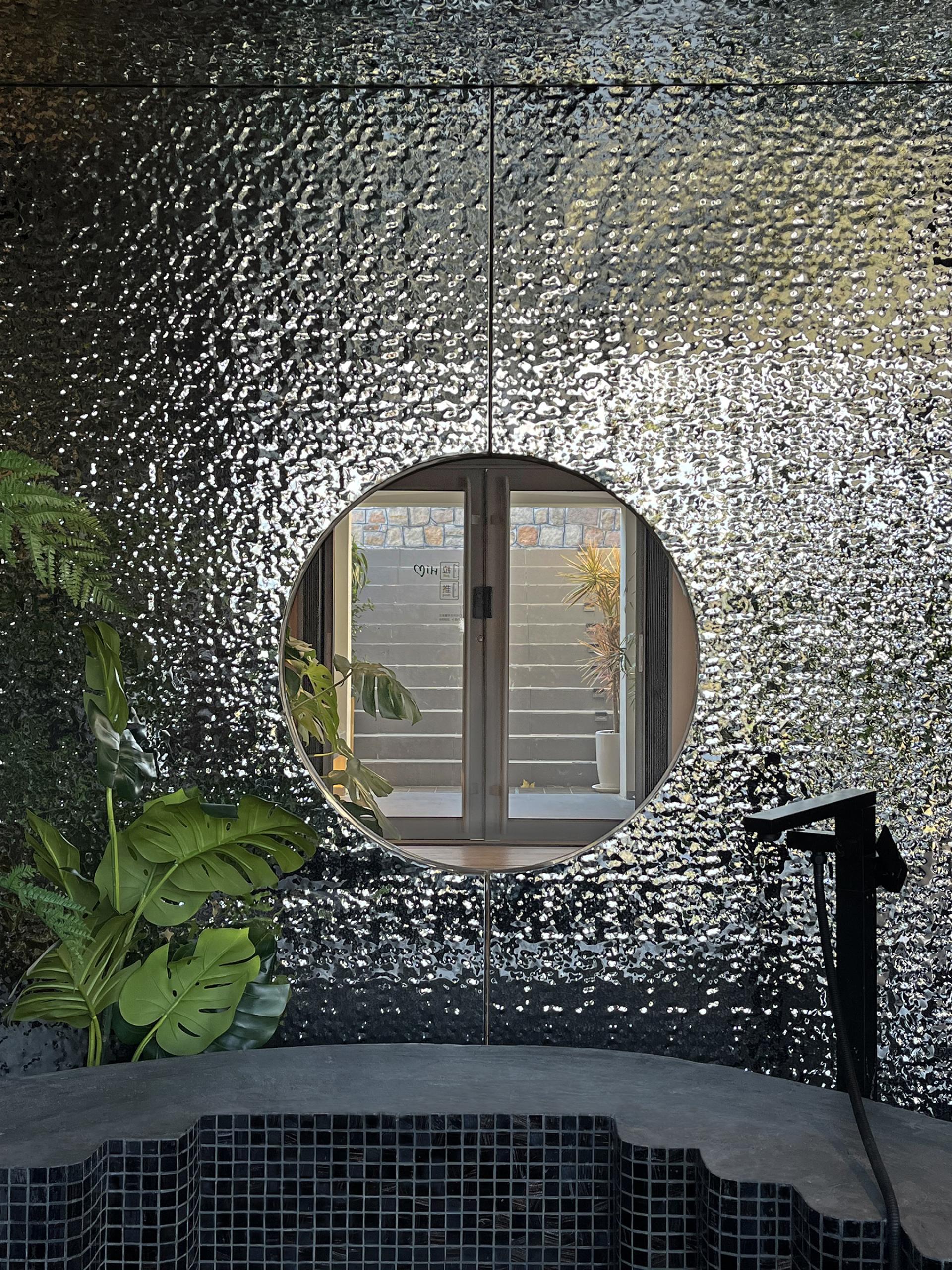London Design Awards Winner - Nine-Square Room