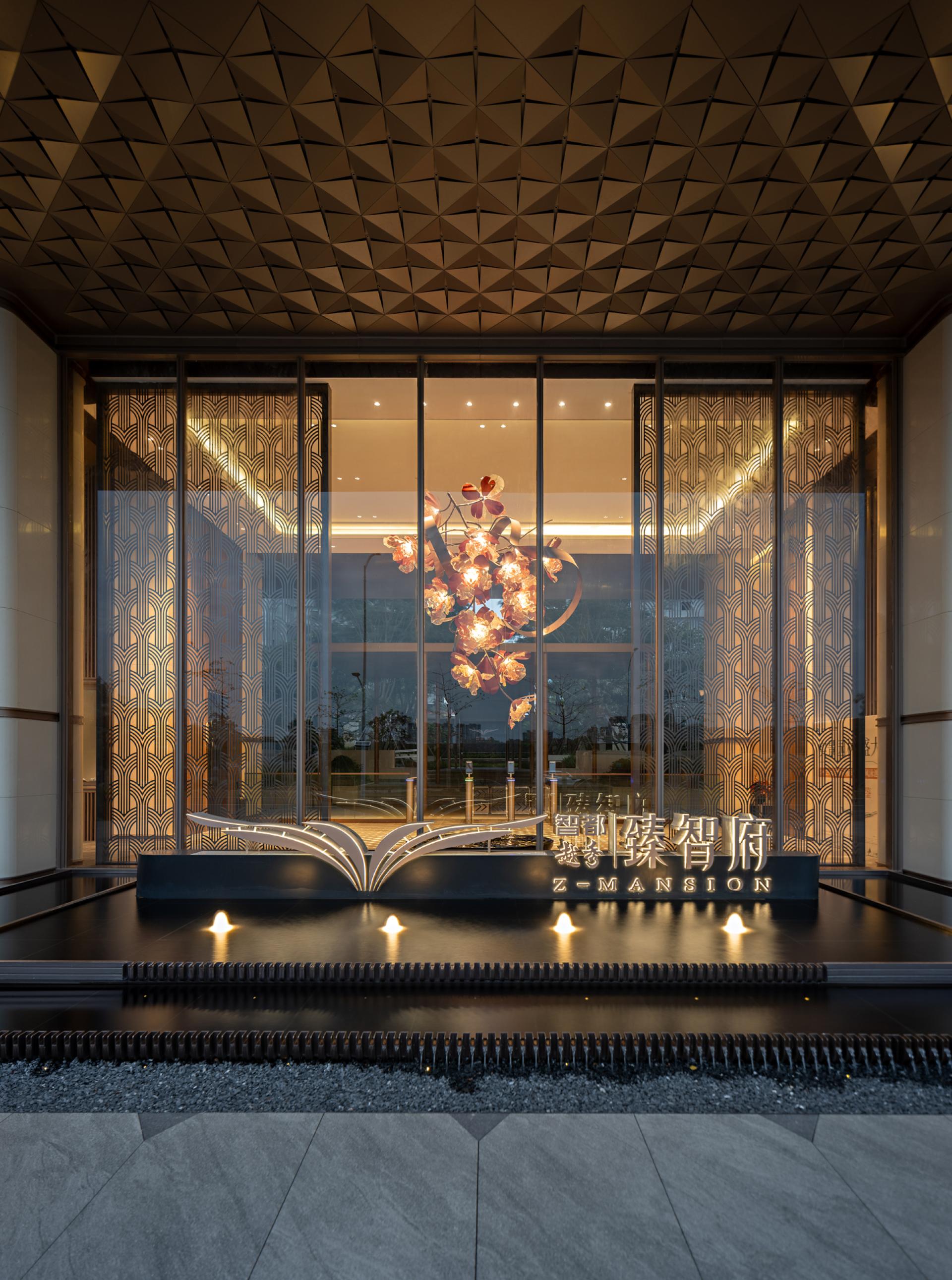 London Design Awards Winner - YUEXIU PHASE II EXHIBITION AREA OF Z-MANSION