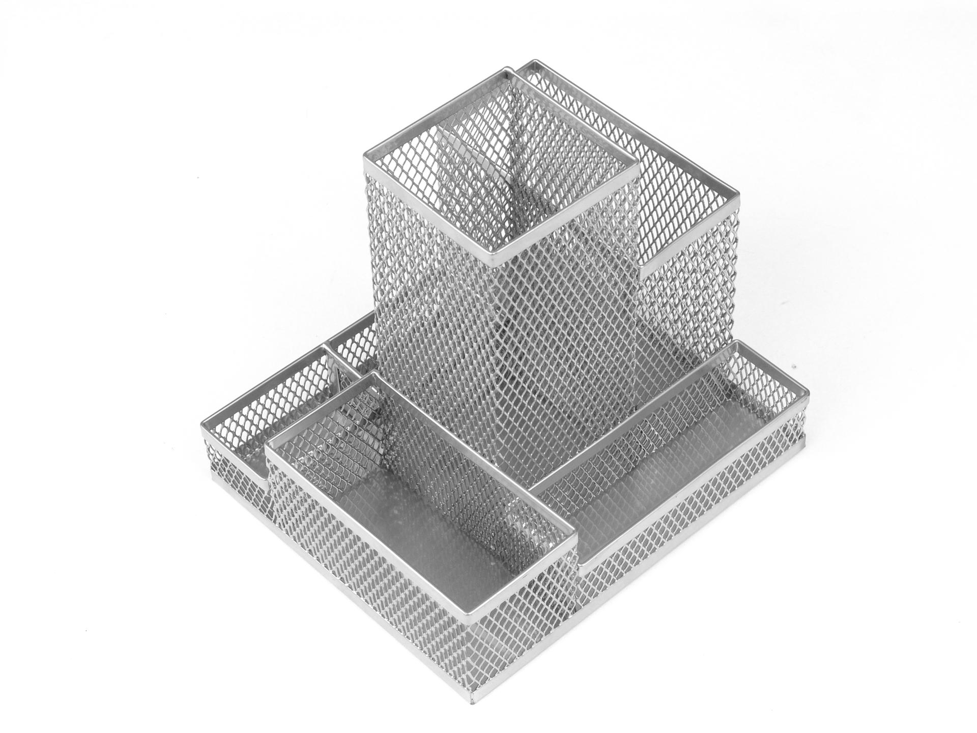 London Design Awards Winner - Metal Container