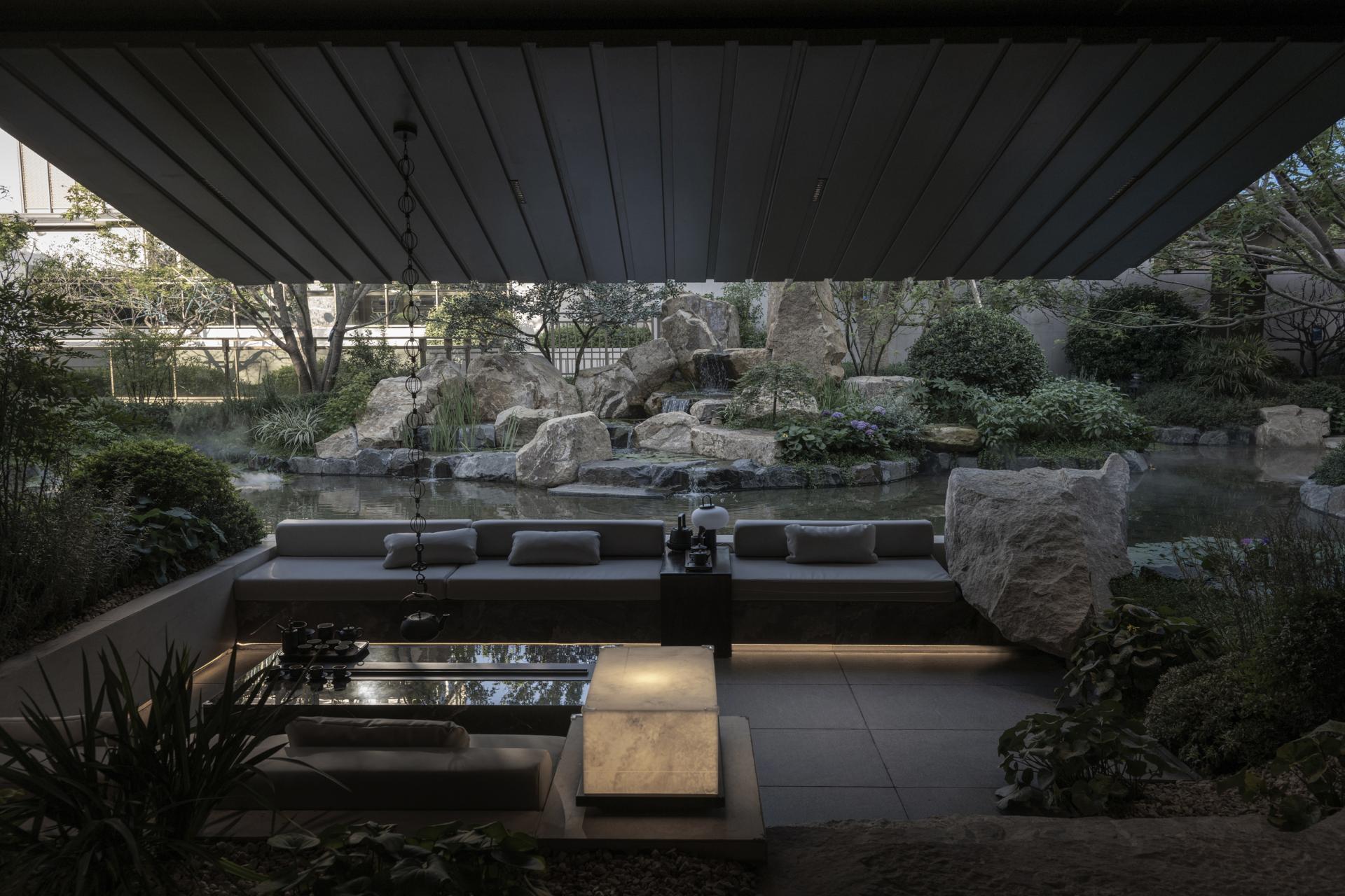 London Design Awards Winner - GARDEN OF EDEN