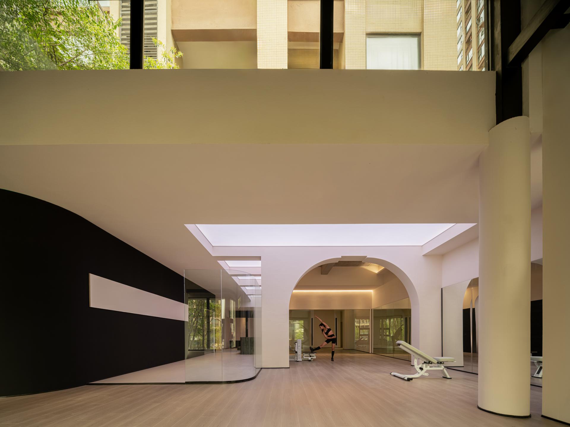 London Design Awards Winner - LD Plastic Surgery Center