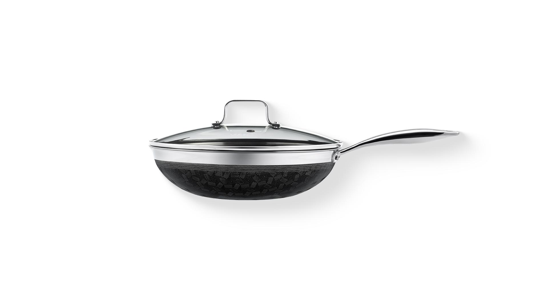 London Design Awards Winner - 3D Cyclone Pattern Non-Stick Pan