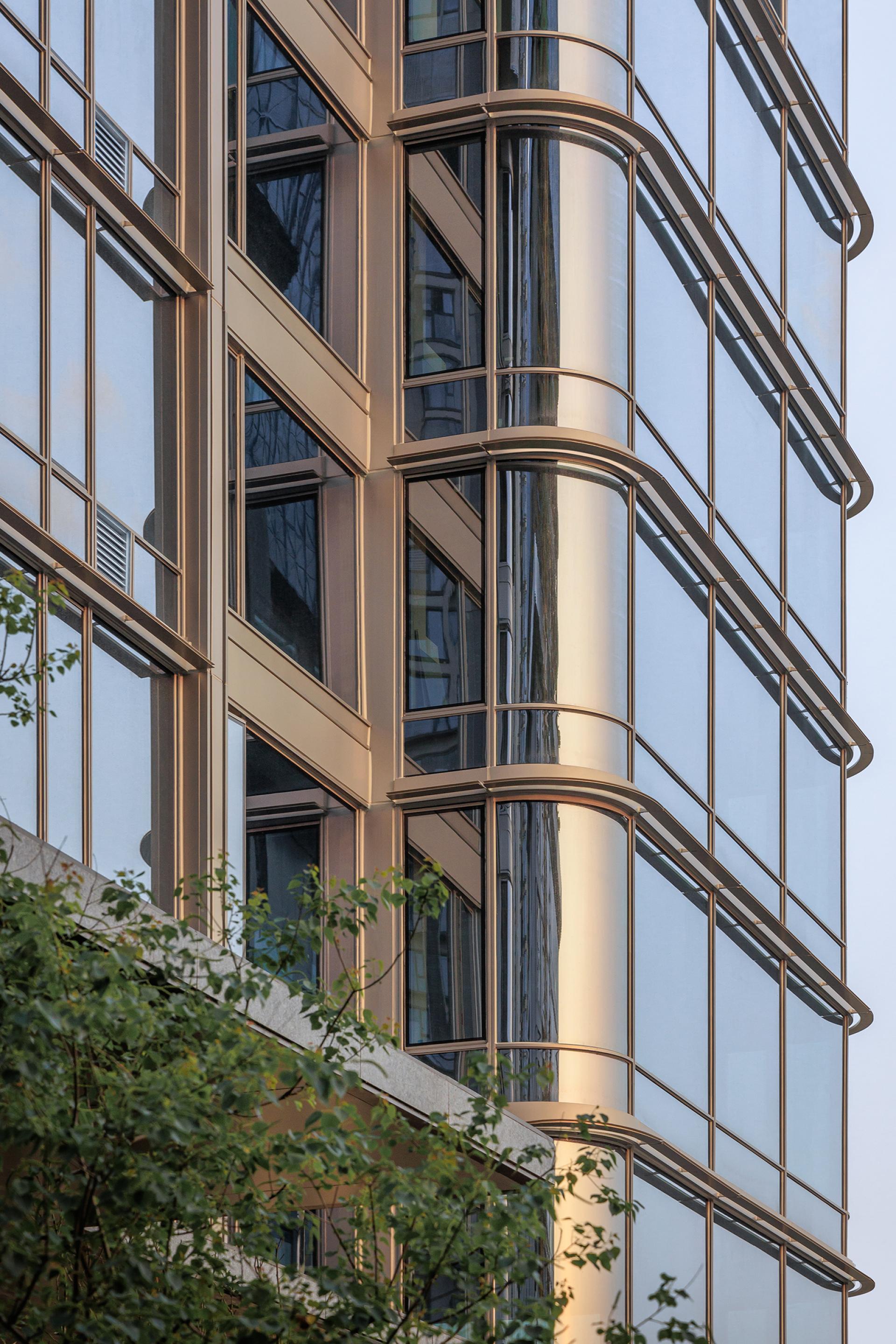 London Design Awards Winner -  XIANG JIANG JINMAO PLACE