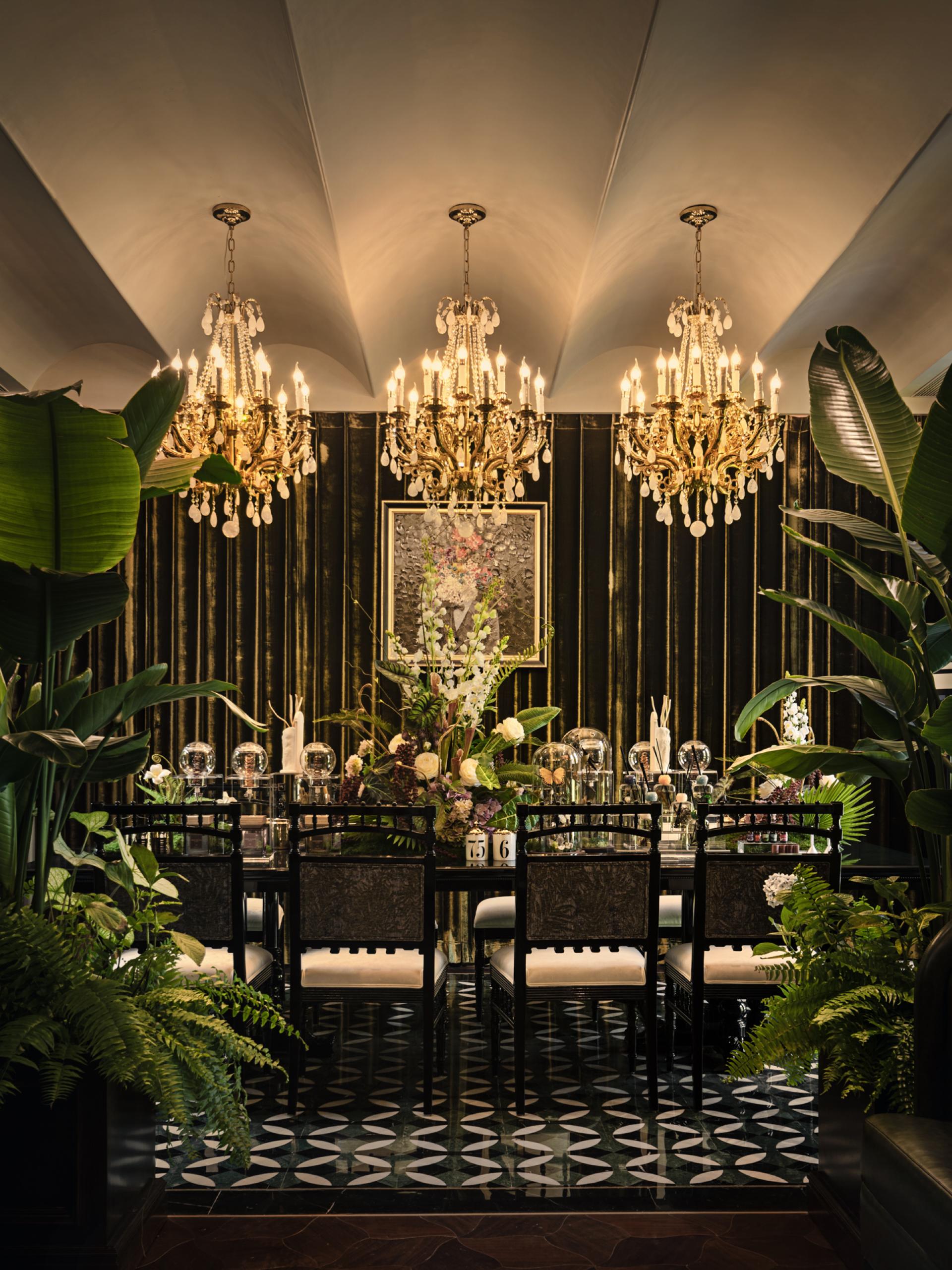 London Design Awards Winner - Refined Jinyun Reception Center
