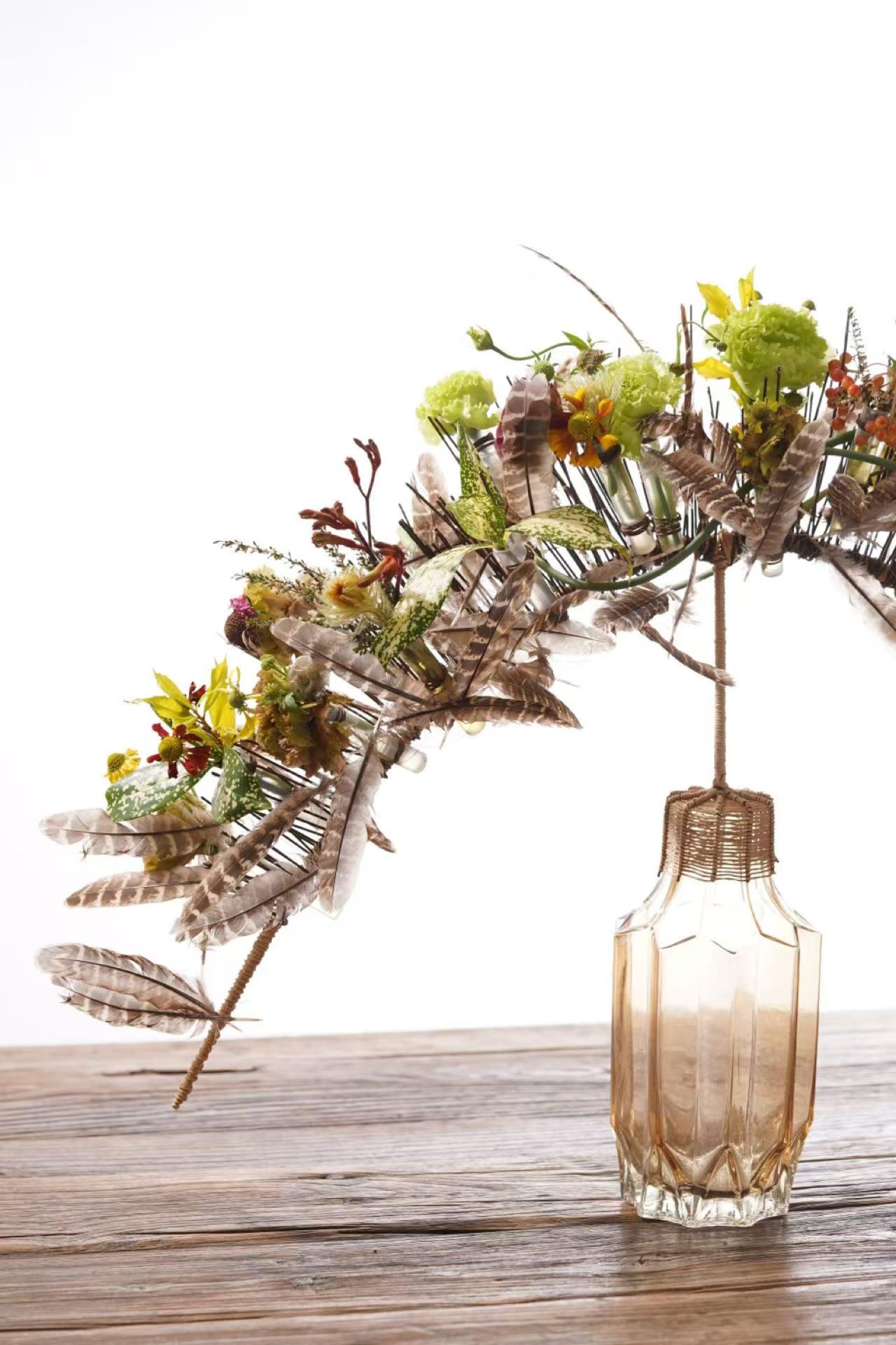 London Design Awards Winner - Autumn-Themed Decorative Lantern