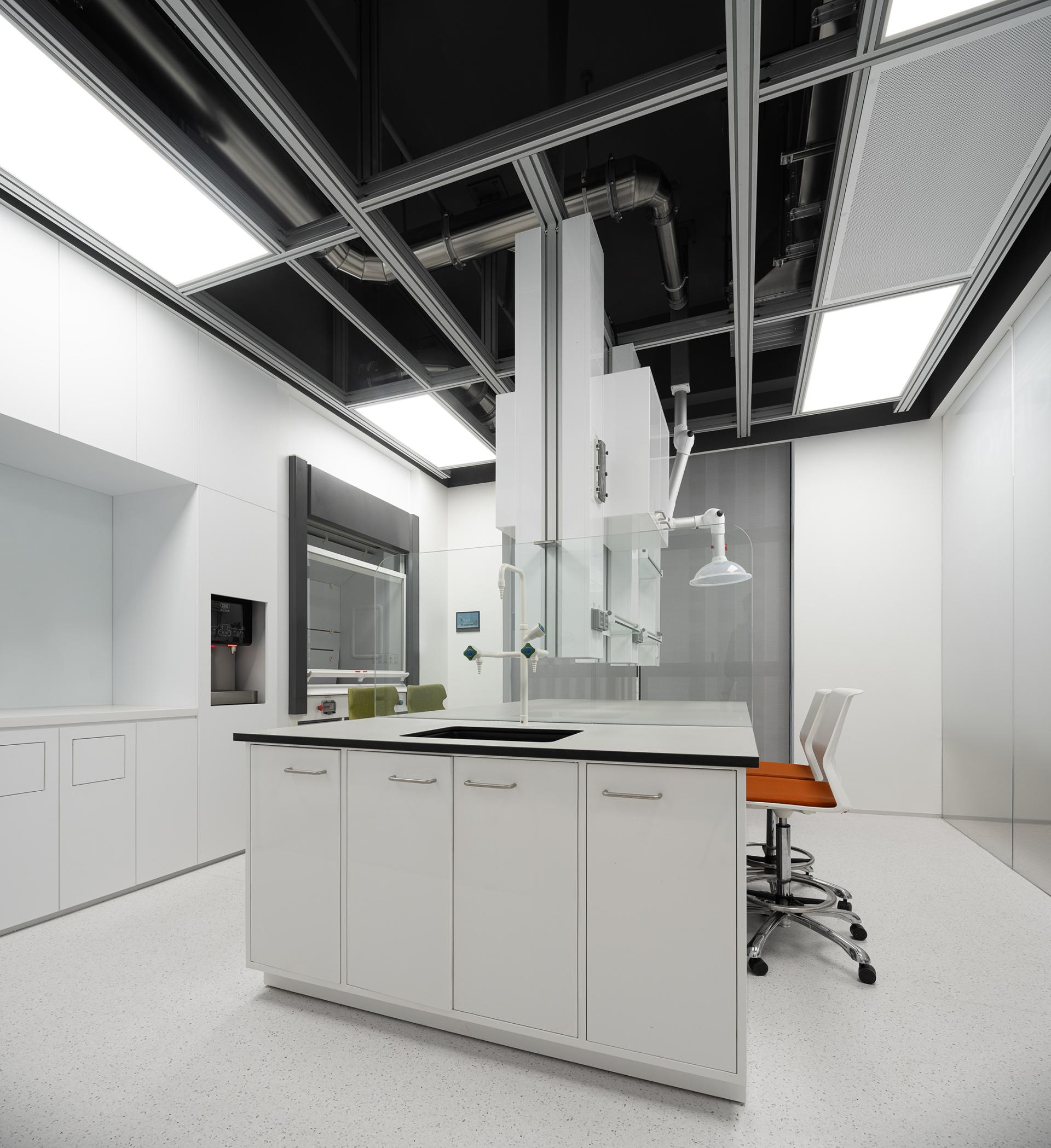 London Design Awards Winner - Z-BEING Life Science Shanghai Office 