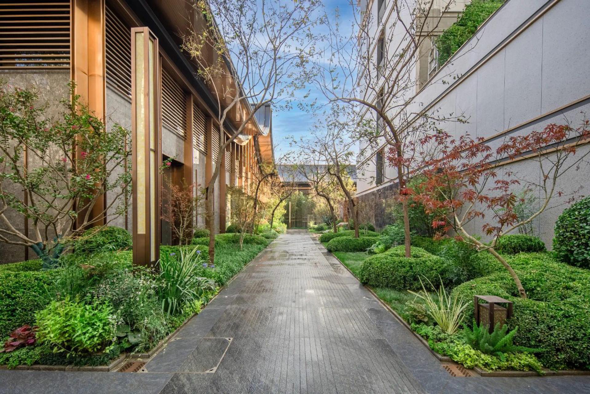 London Design Awards Winner - JOYOUS VILLA