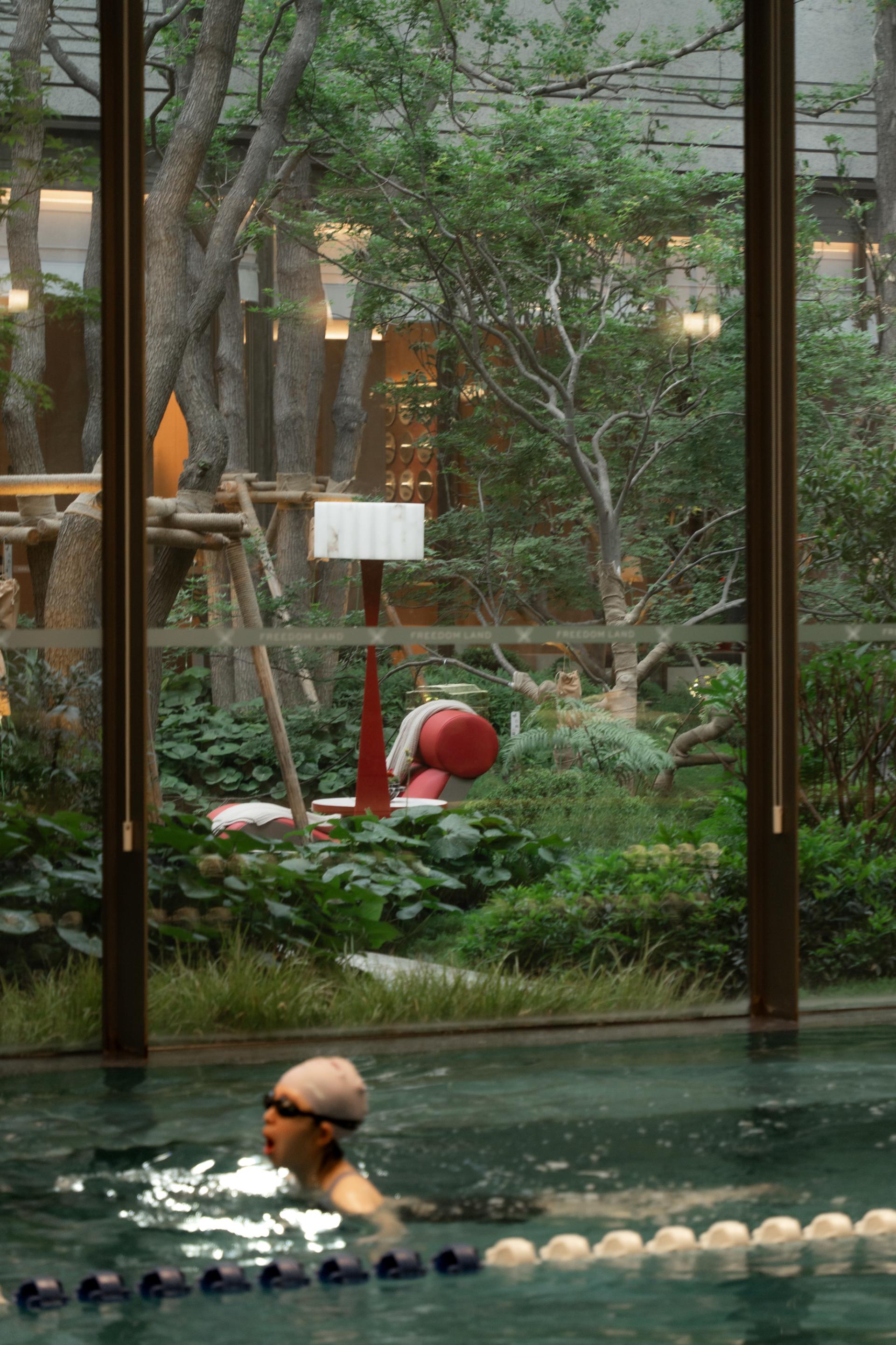 London Design Awards Winner - Xi'an Investment Promotion · Linyu Mandao
