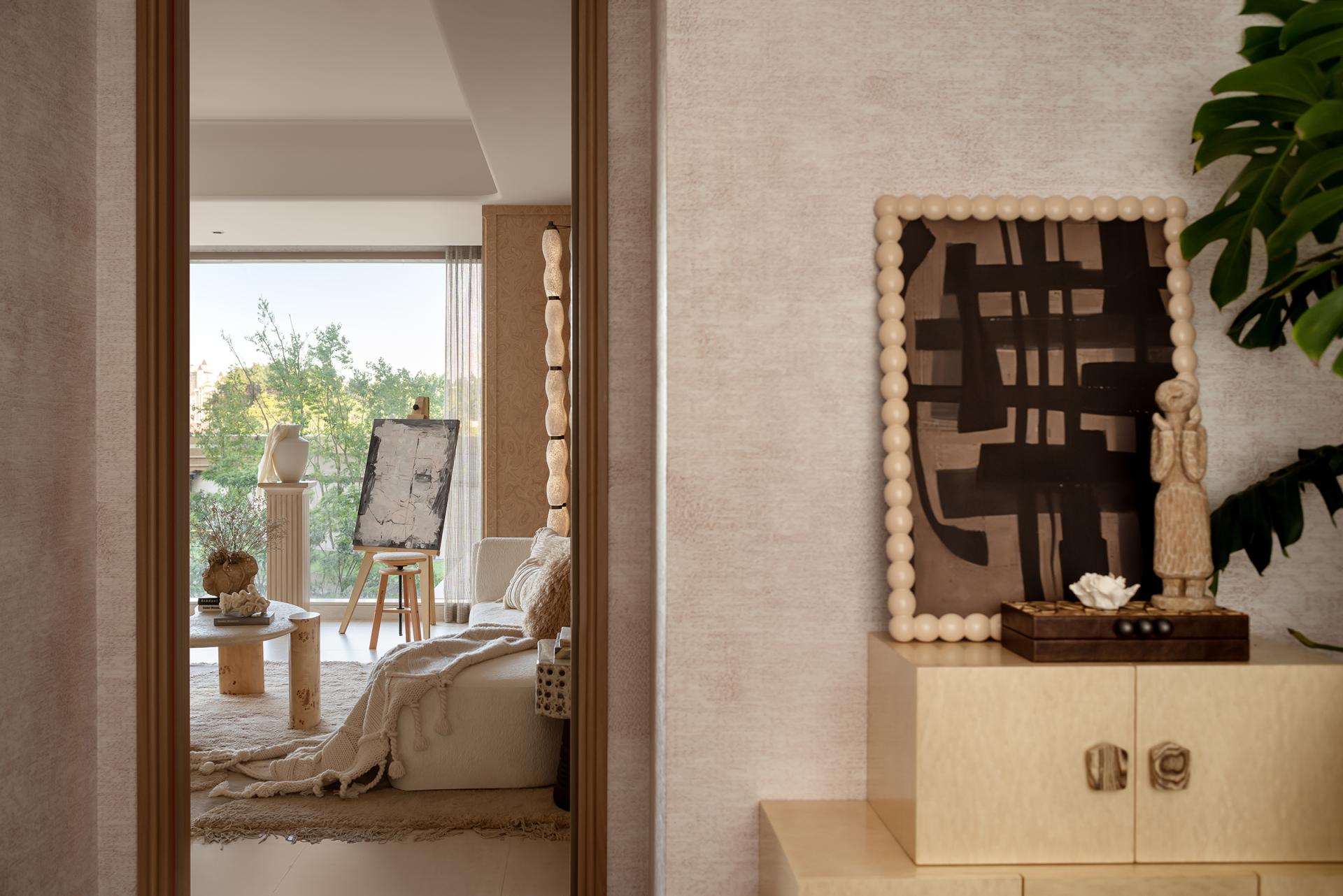 London Design Awards Winner - Central Throne Model Room
