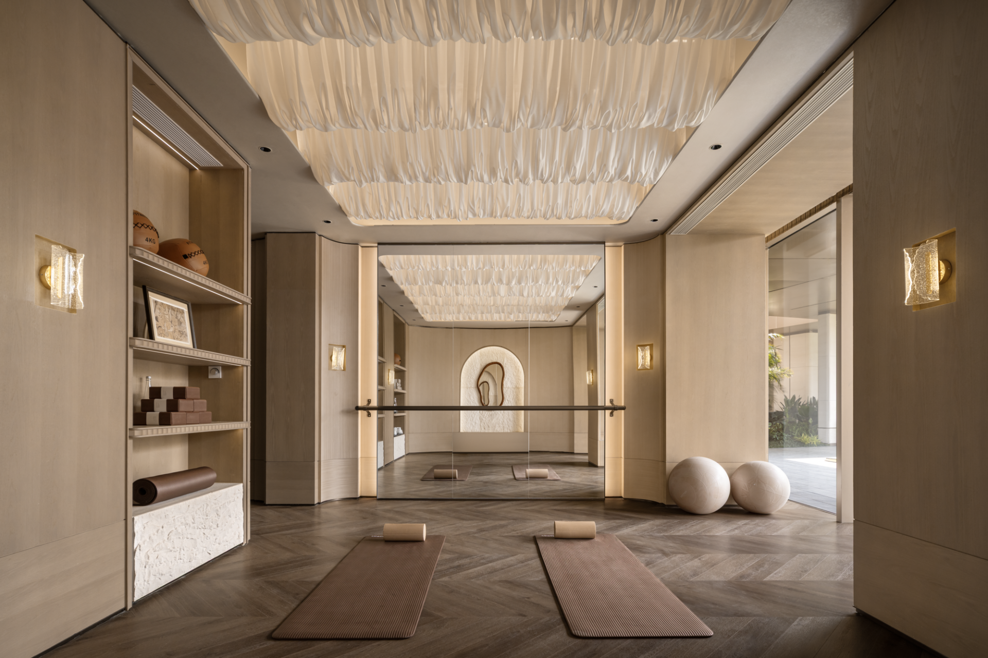 London Design Awards Winner - NOVA ISLE