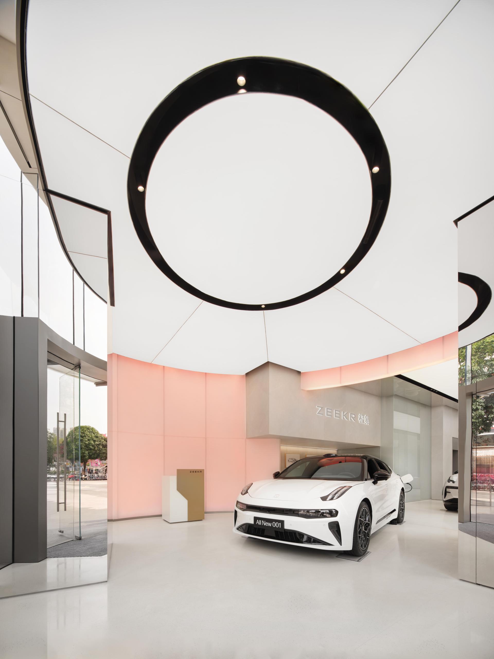 London Design Awards Winner - ZEEKR CENTER IN NOVA·FOSHAN