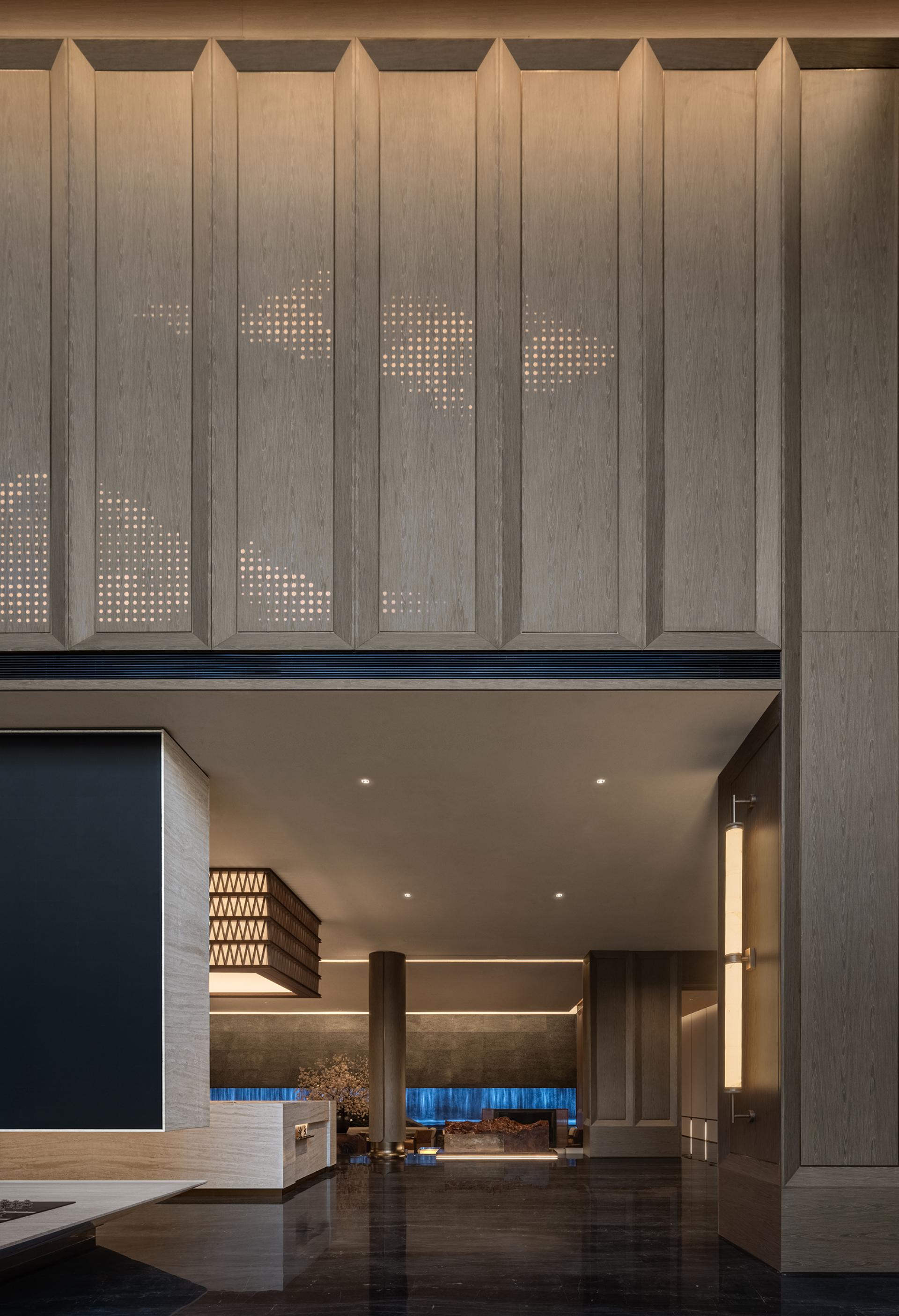 London Design Awards Winner - Classy Mansion