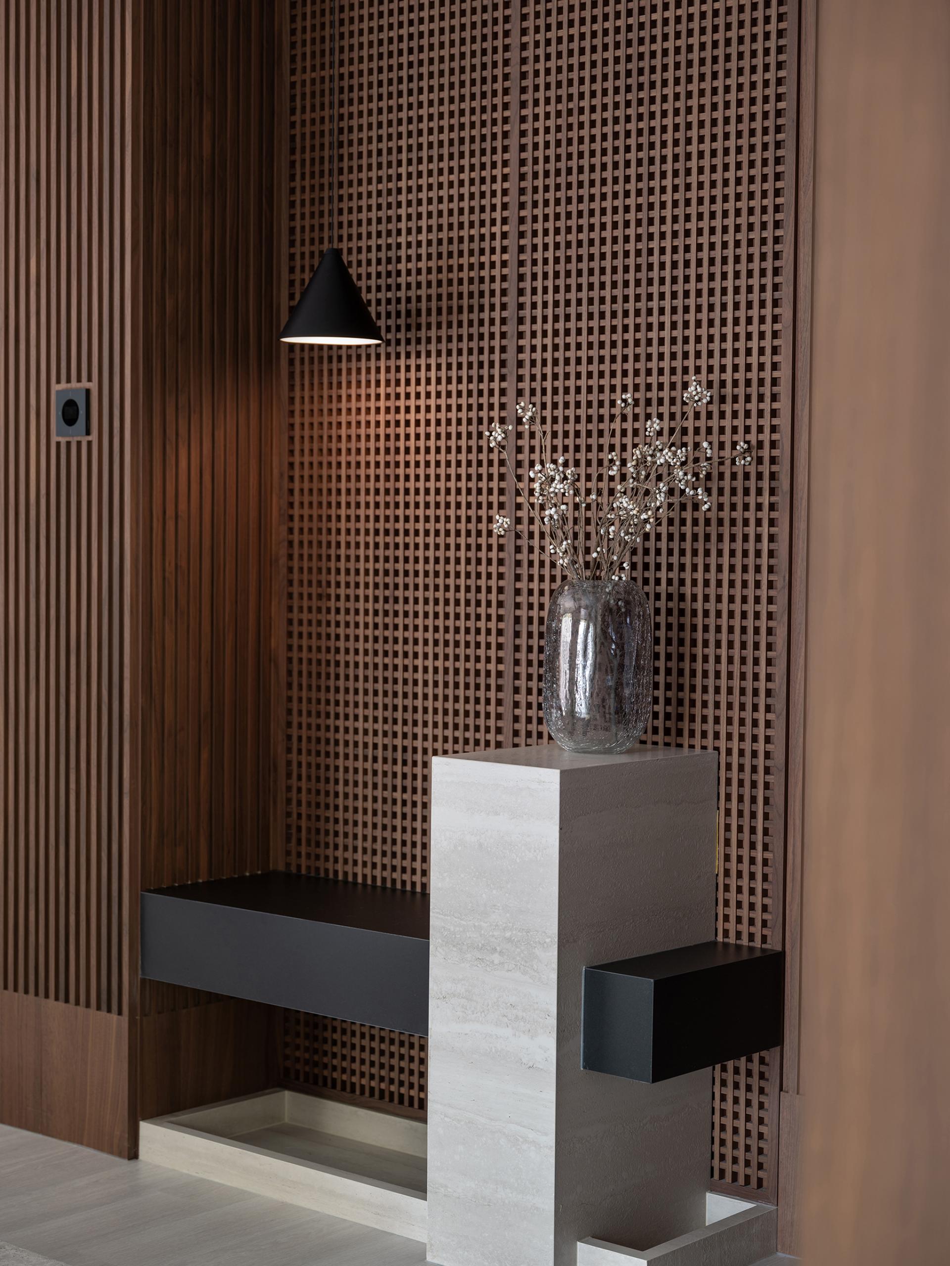 London Design Awards Winner - Nanjing Renheng Cuizhu Garden Private Residence