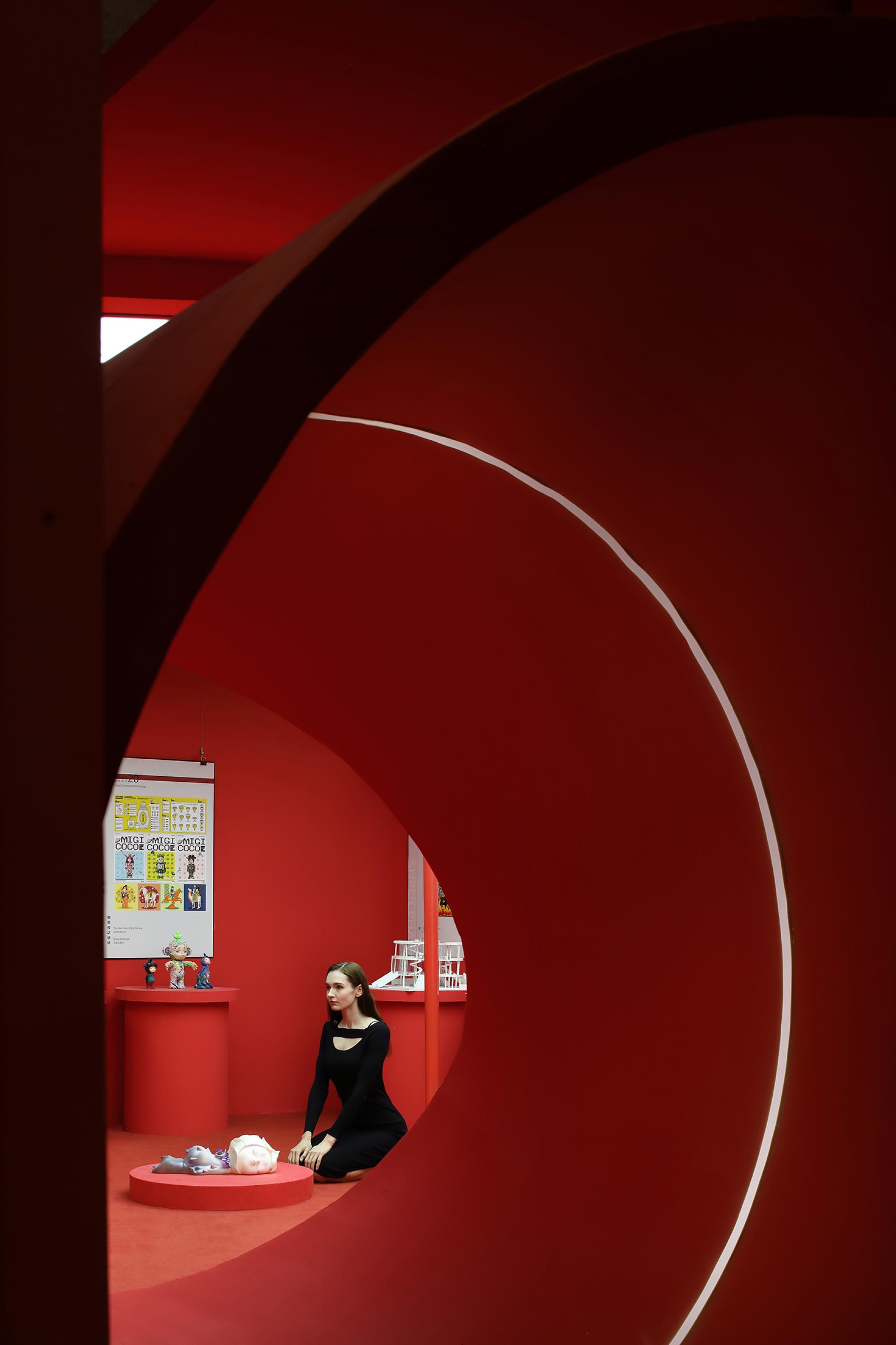 London Design Awards Winner - Art and Life Joint Exhibition