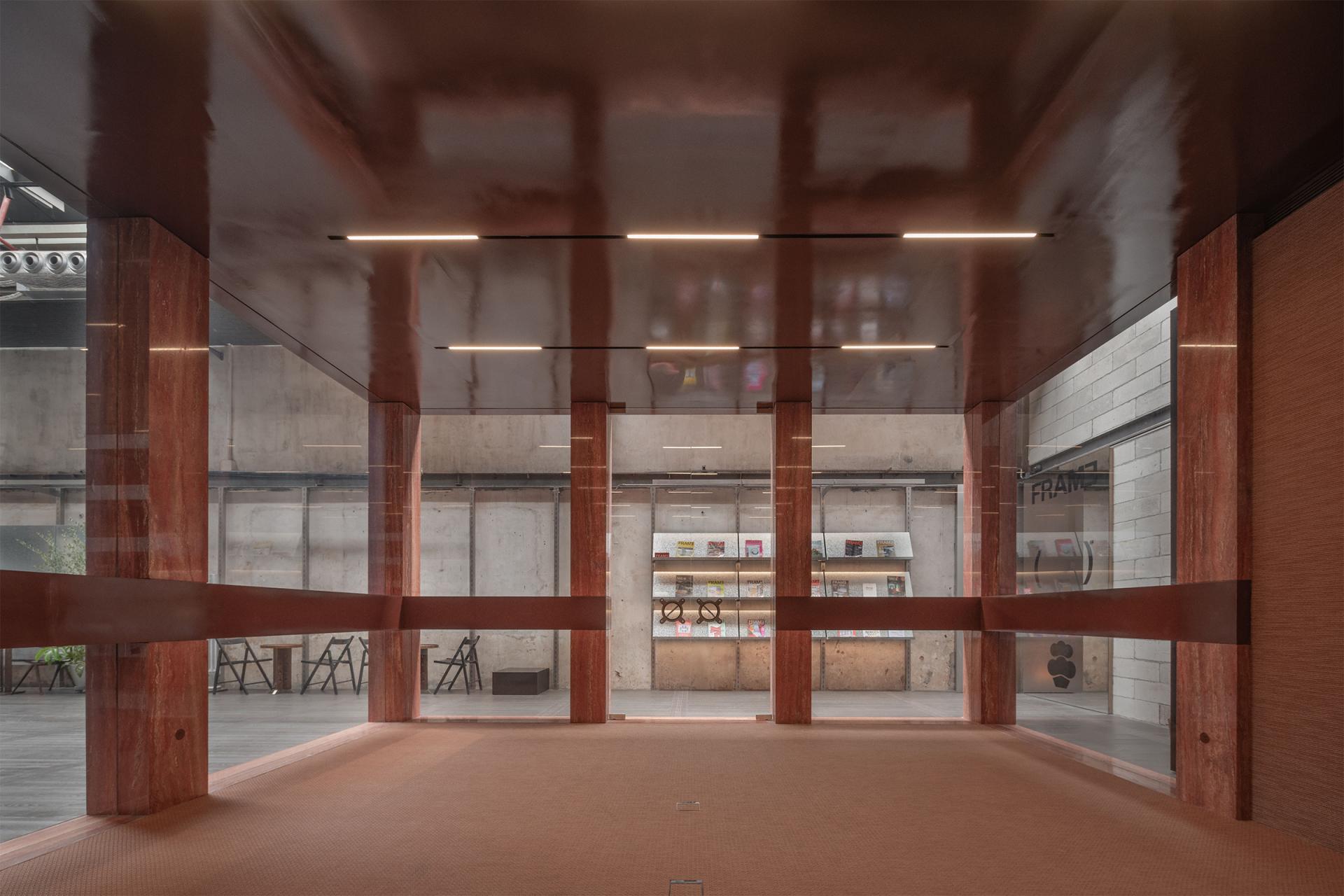 London Design Awards Winner - TOMOSOON CAFE