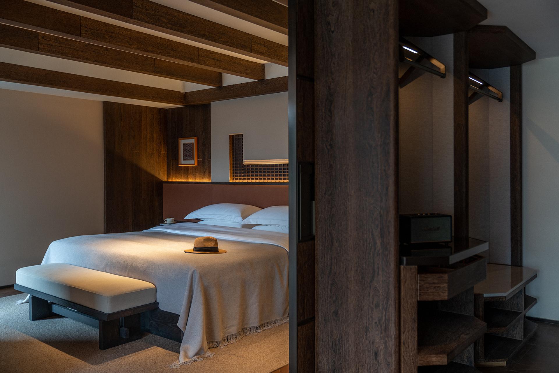 London Design Awards Winner - Jieshan Yunting Resort & Scenic Hotel