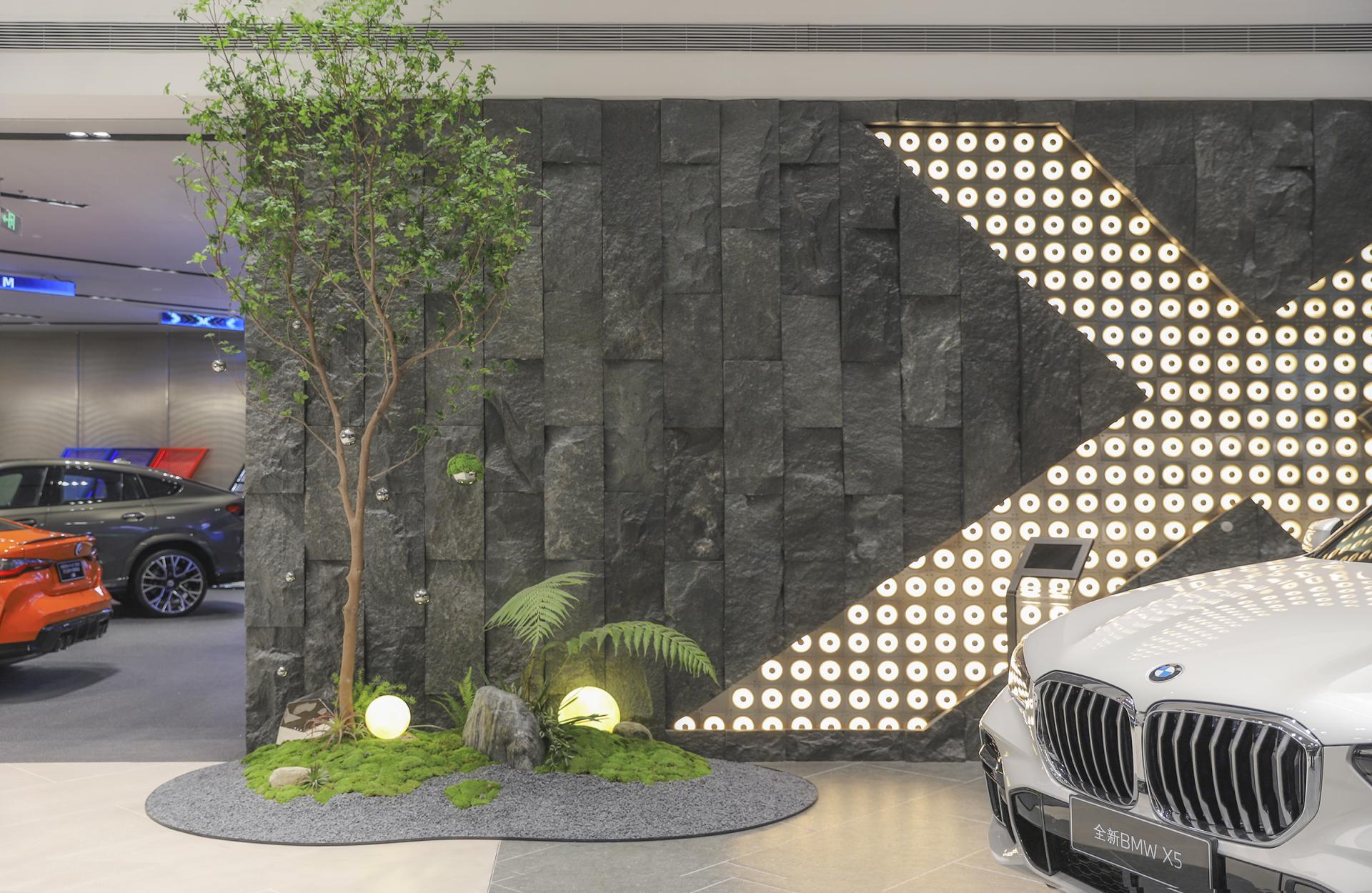 London Design Awards Winner - Beijing Jingbaohang BMW 4S Showroom