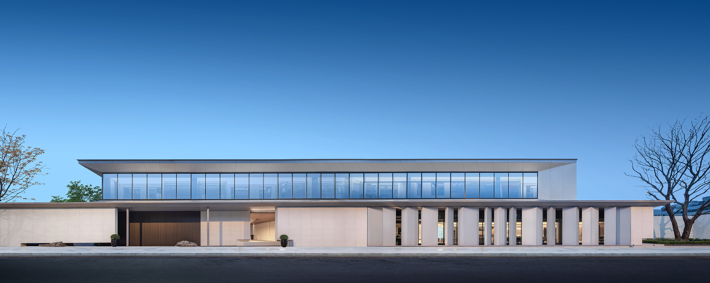 London Design Awards | Commercial Building GRACE MING Marketing...