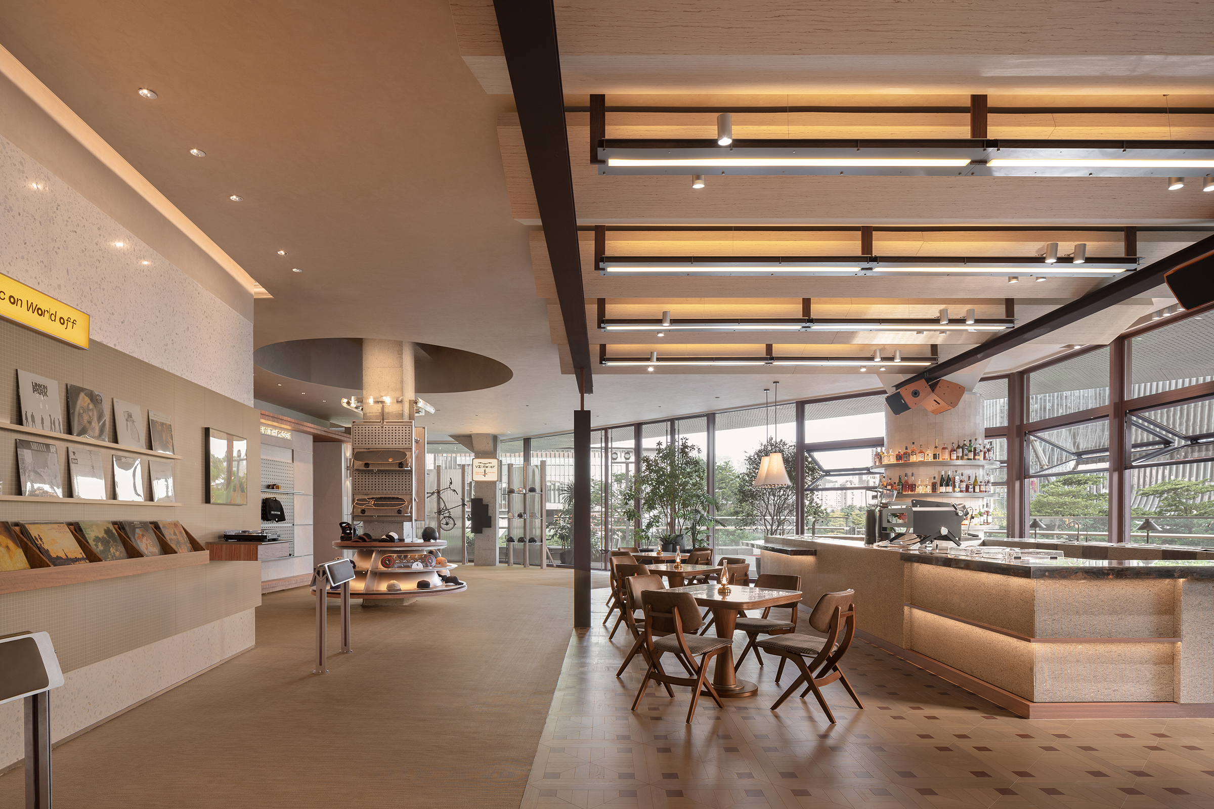 London Design Awards | Commercial FREE -TRADE COMMERCI...