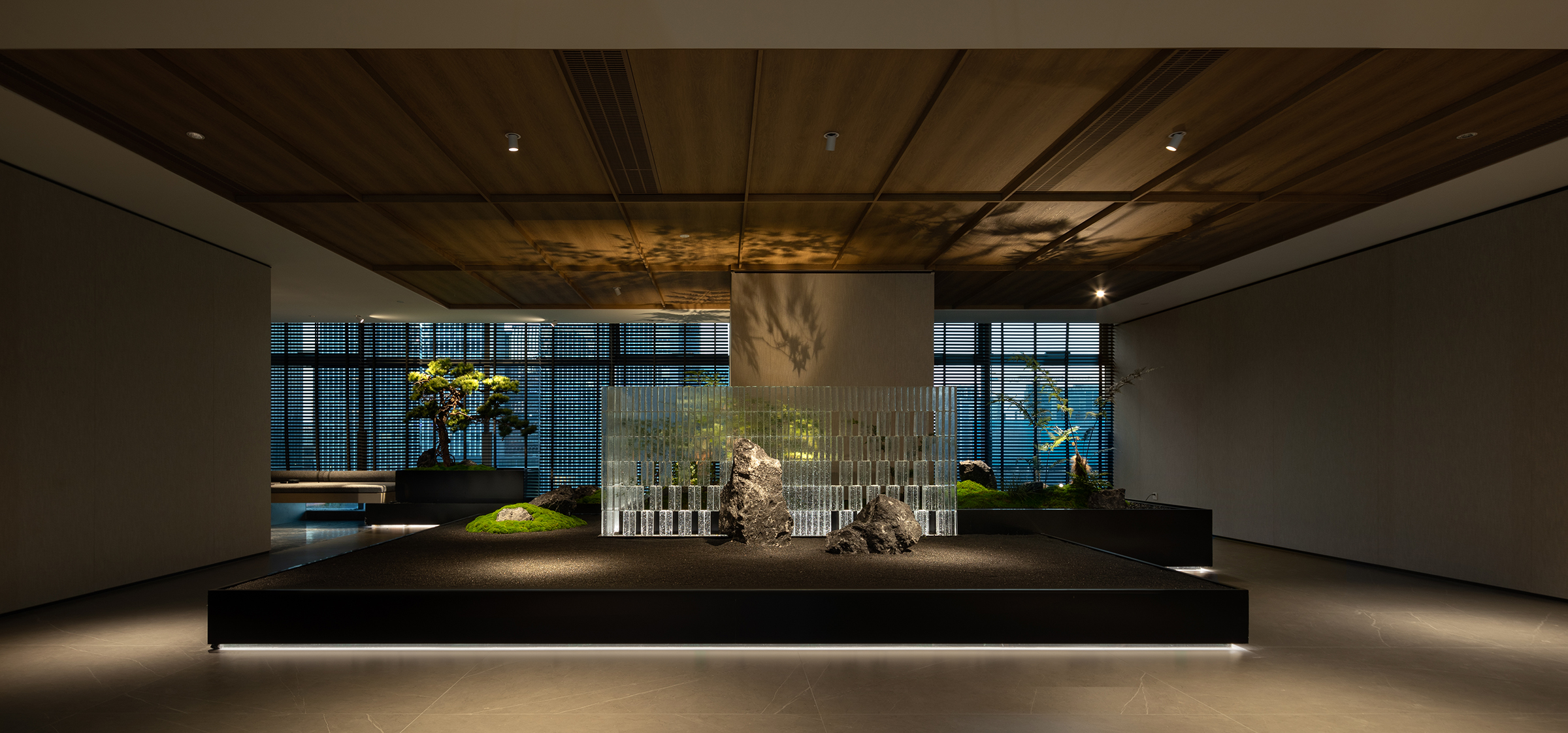 London Design Awards | Restaurants & Bars The Lightscape Canva...
