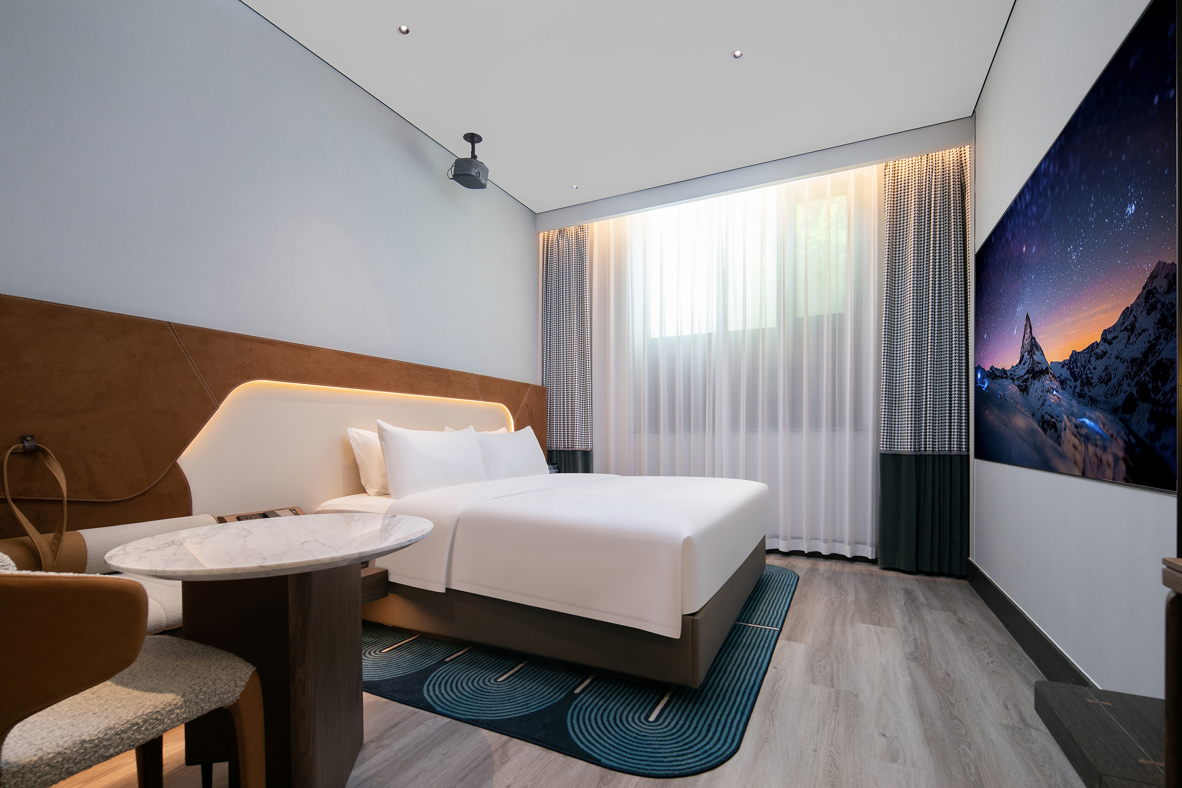 London Design Awards | Hotels & Resorts Wuhan Amix Hotel...