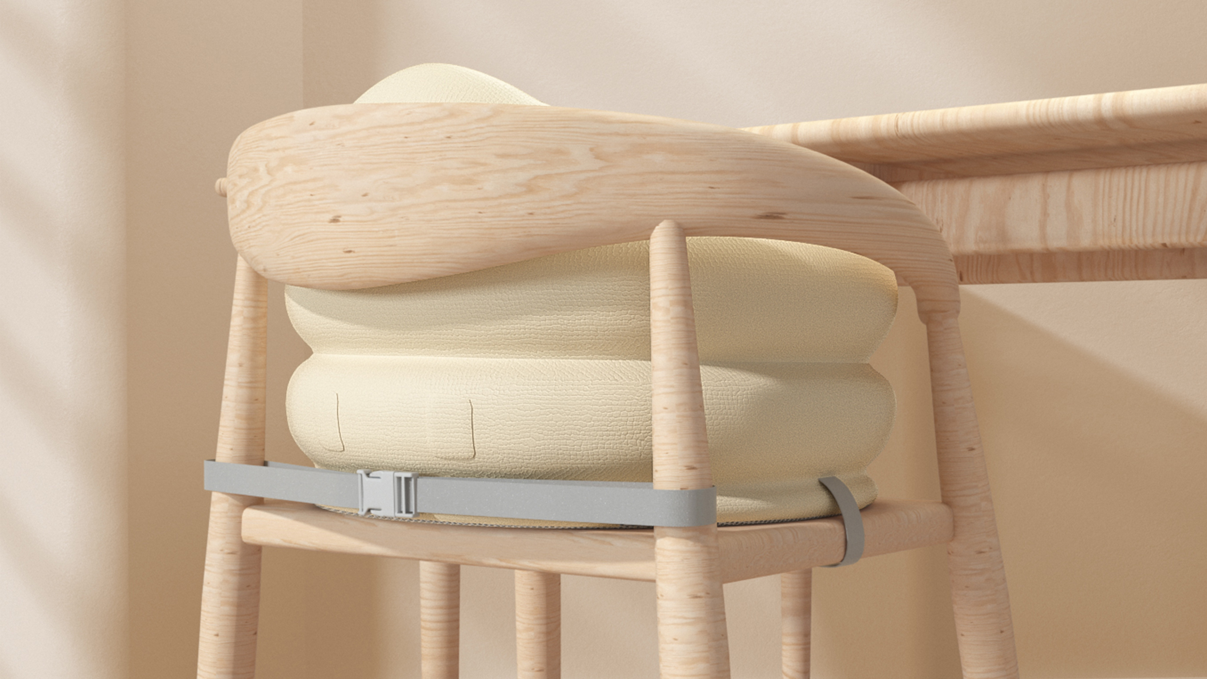 London Design Awards Winner -  Lovemami spine protection chair