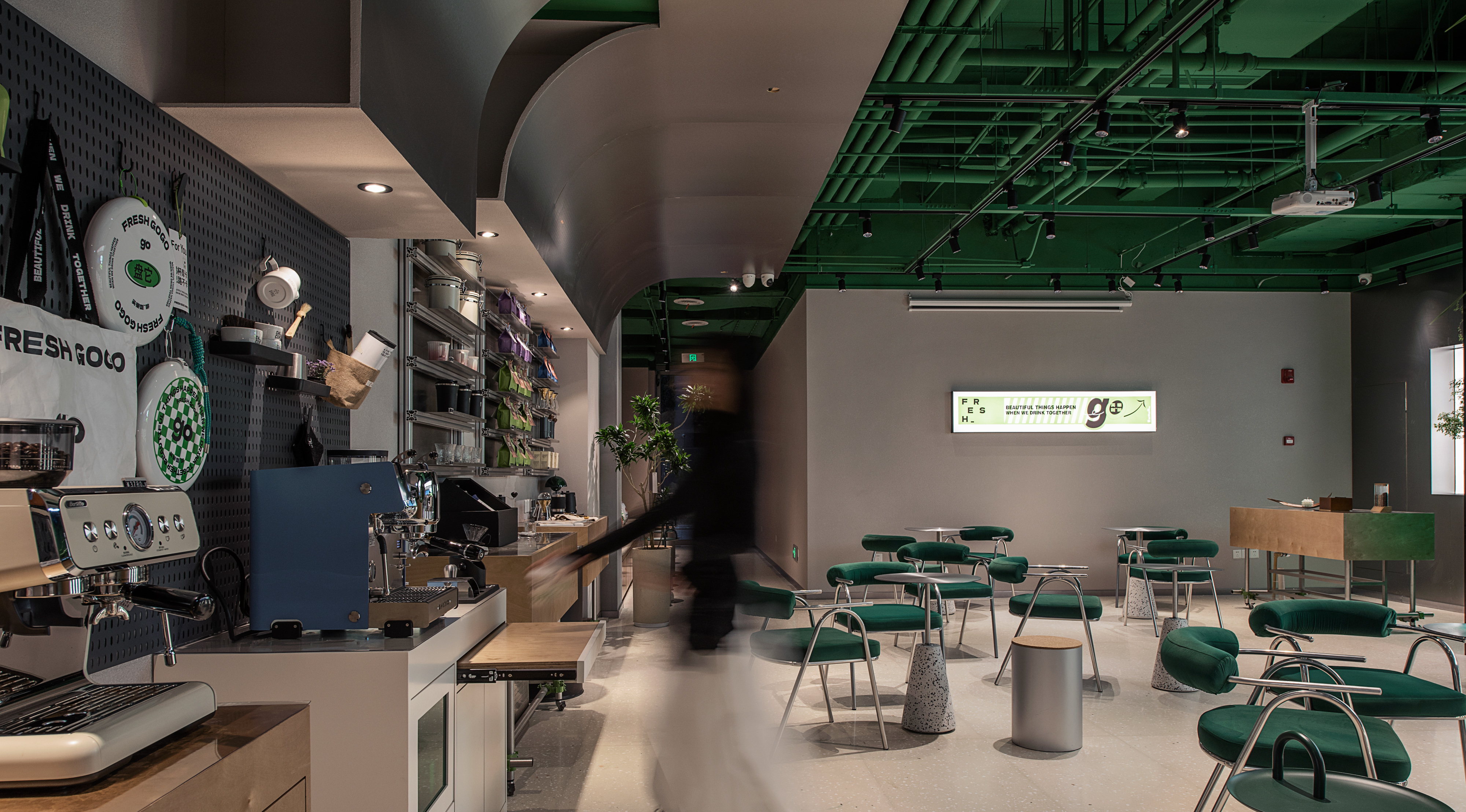 London Design Awards Winner - Fresh gogo experience coffee bar