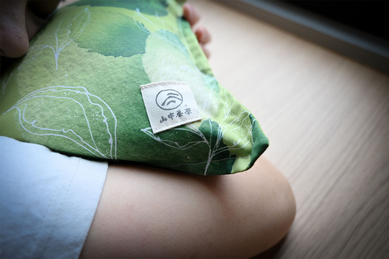 London Design Awards Winner - Tea Fragrance Anti-Snore Pillow