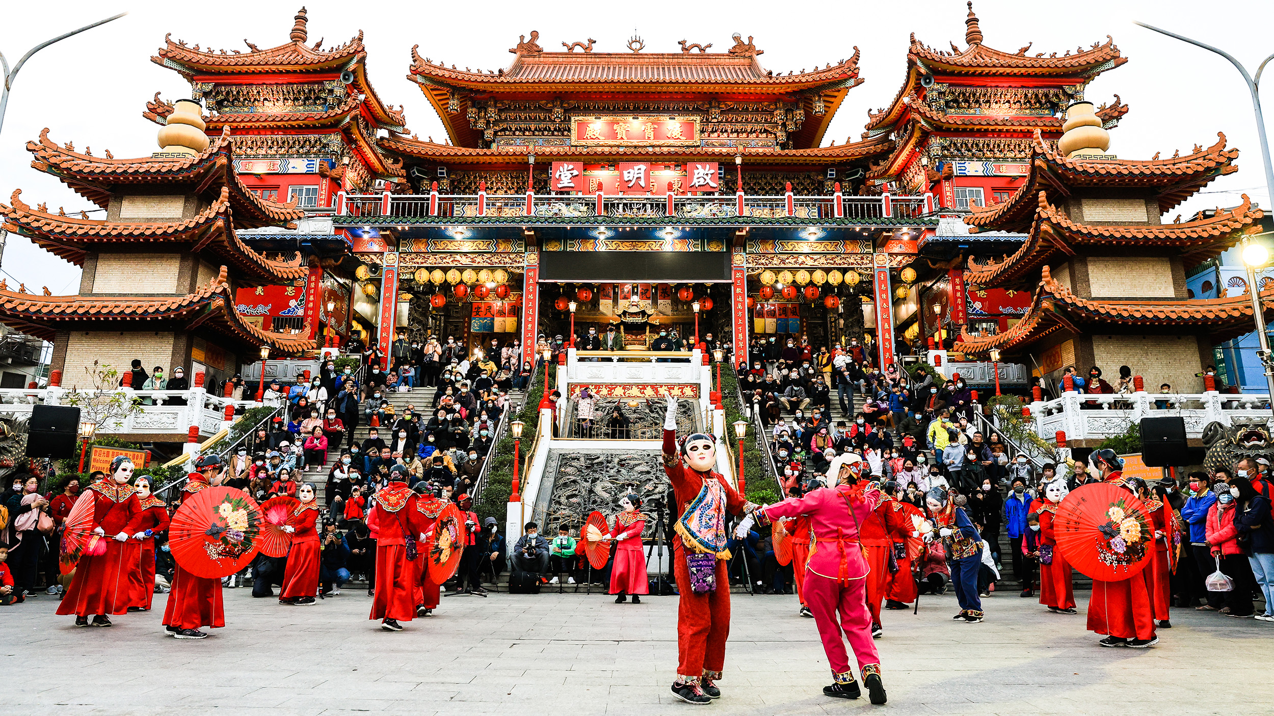 London Design Awards Winner - 2023 Kaohsiung Lotus Pond Lantern Festival