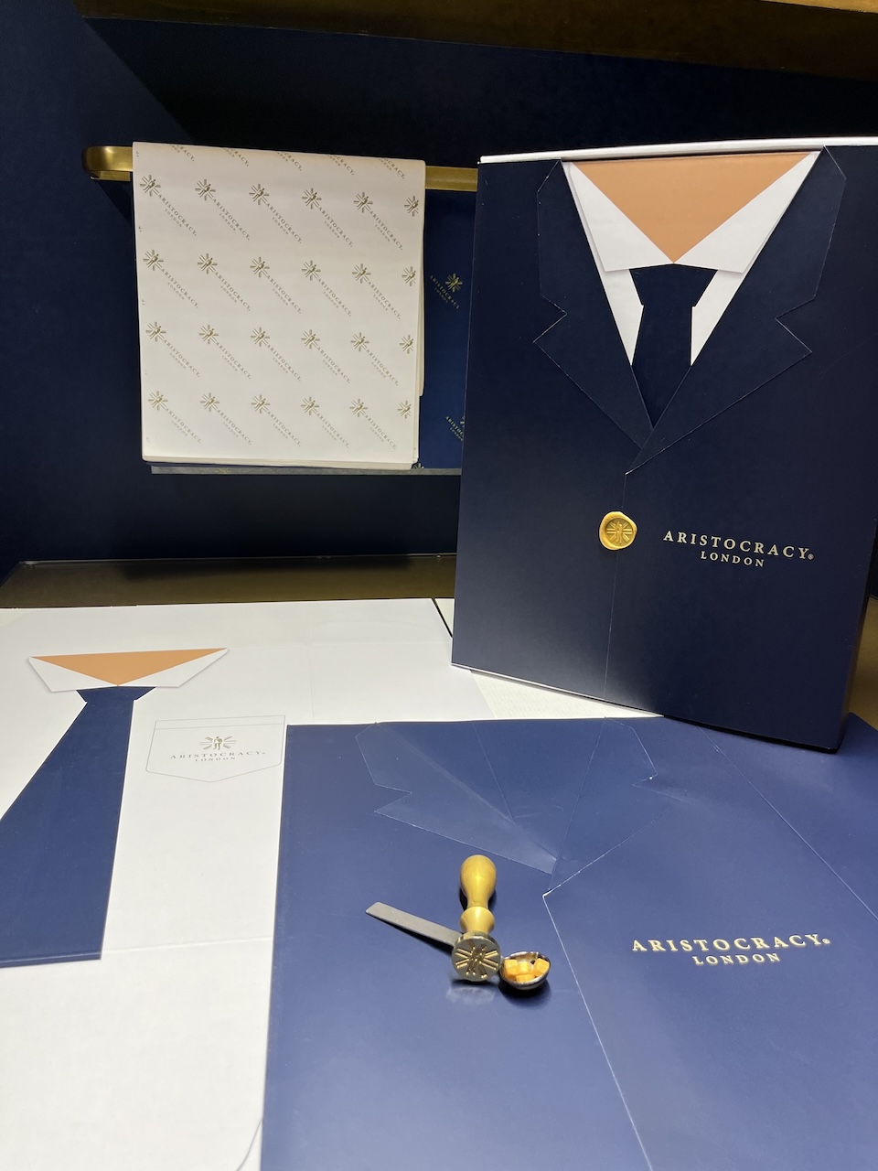 London Design Awards Winner - Aristocracy London's luxury packaging for menswear