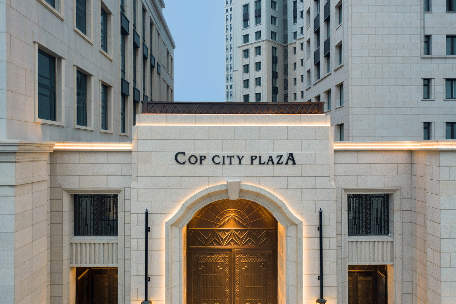 London Design Awards Winner - COP CITY PLAZA