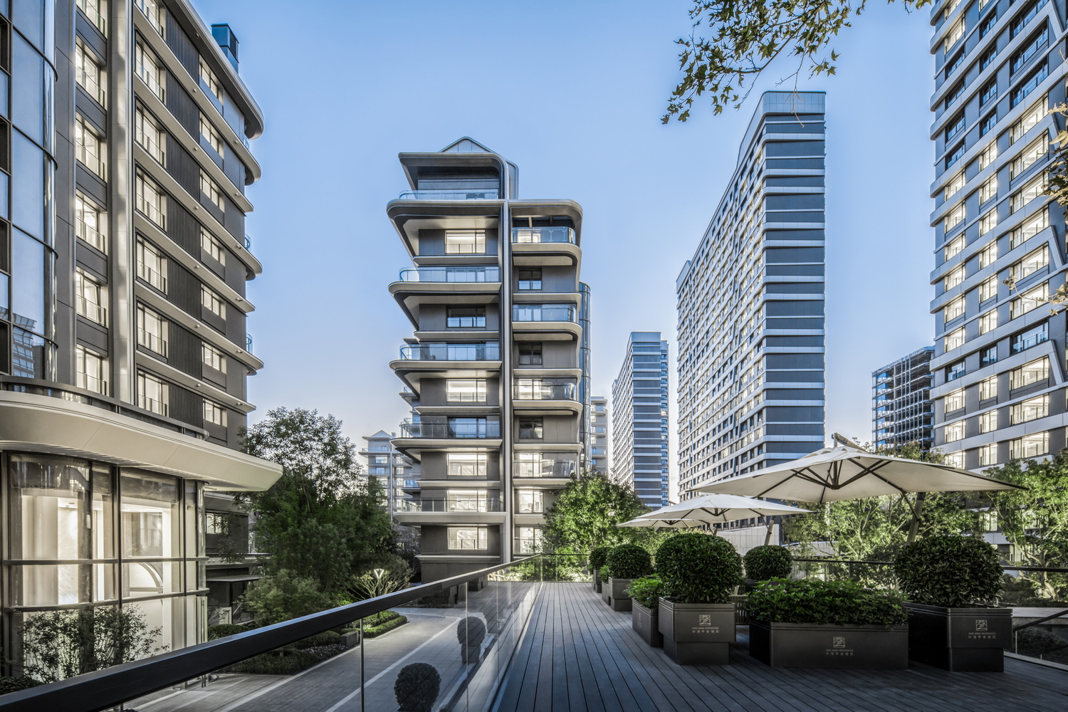 London Design Awards Winner - ONE SINO RESIDENCES