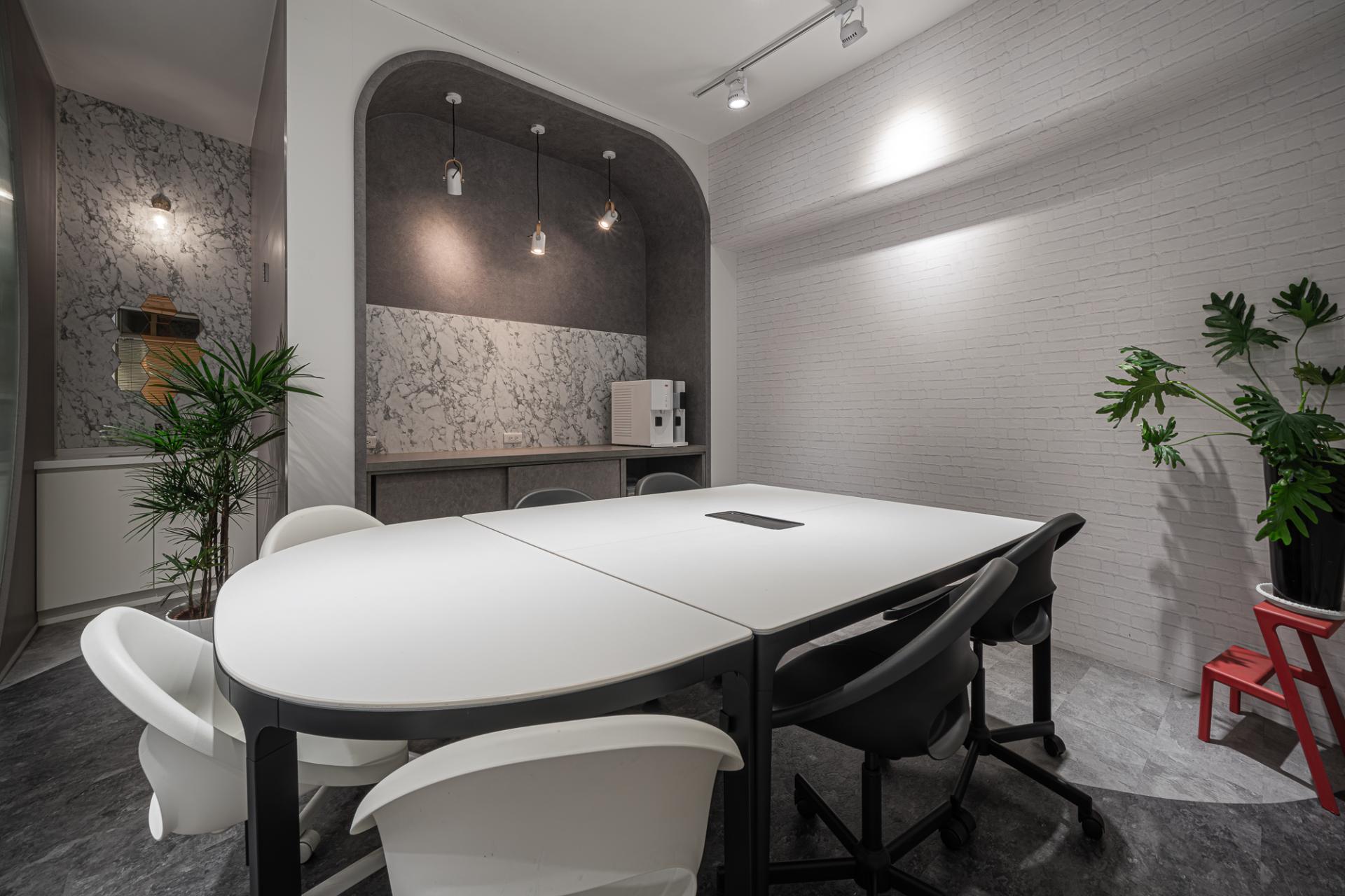 London Design Awards Winner - Alliance