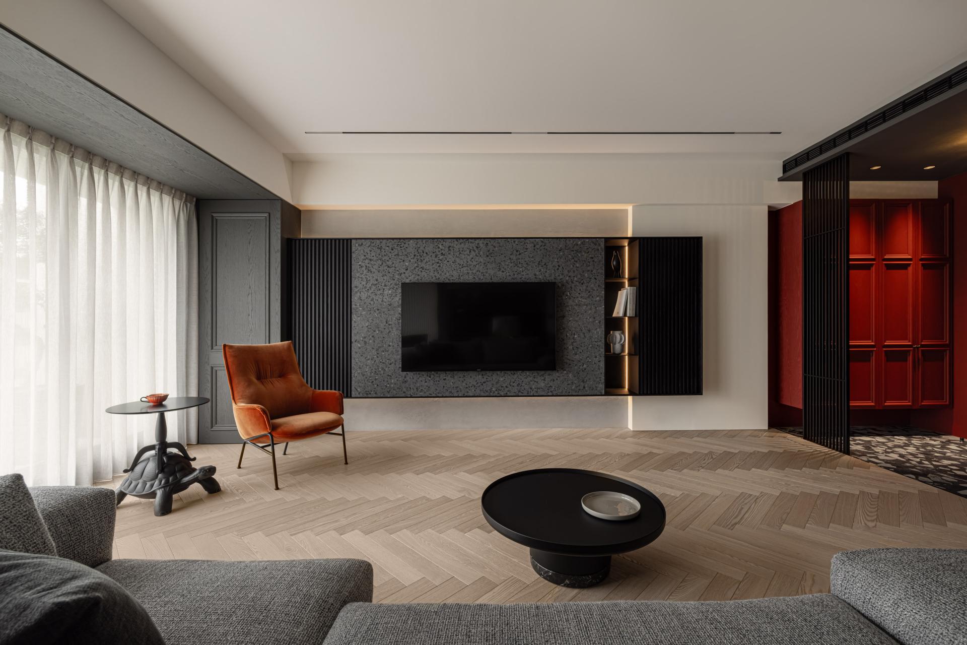 London Design Awards Winner - A combination of modern and classical styles