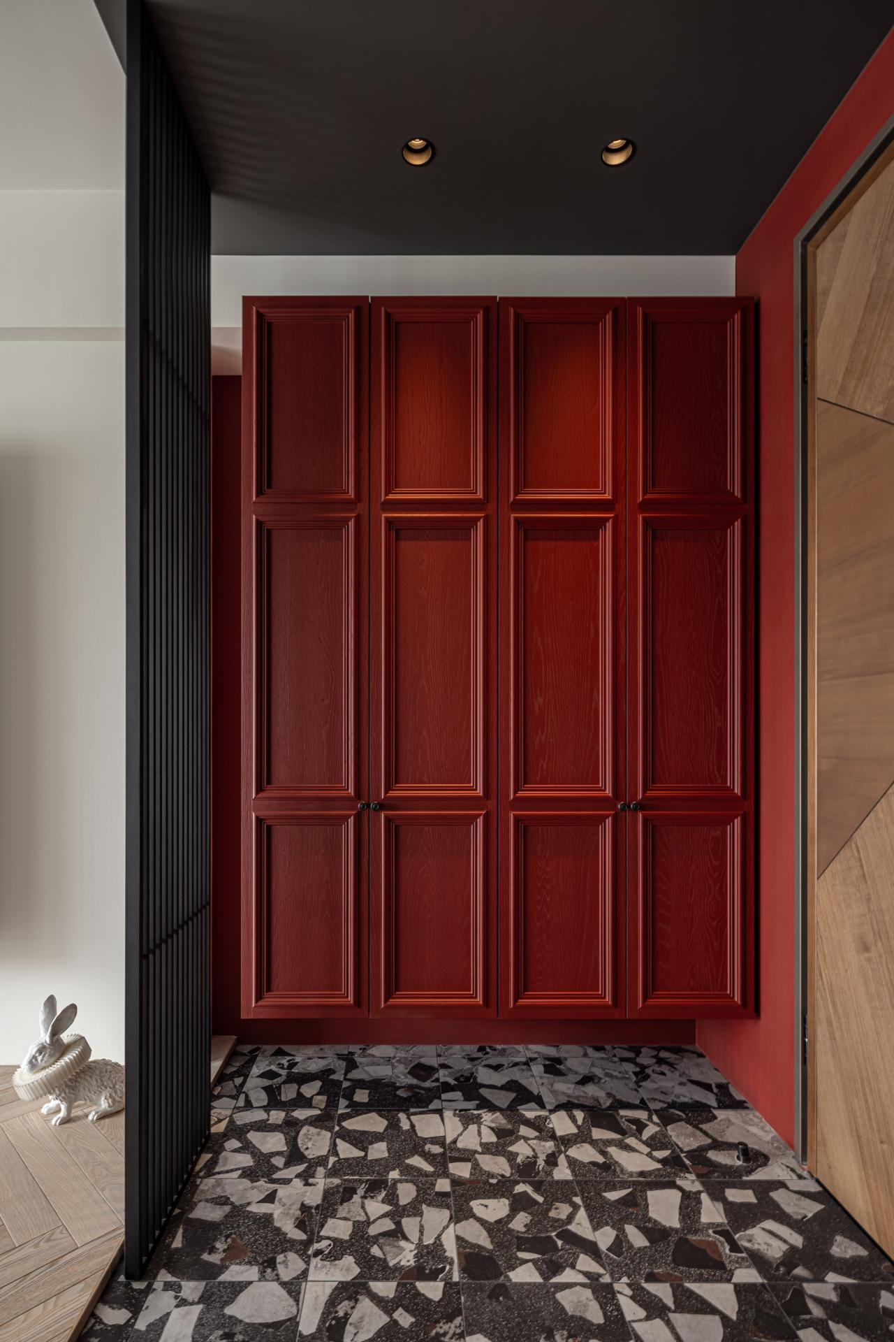 London Design Awards Winner - A combination of modern and classical styles
