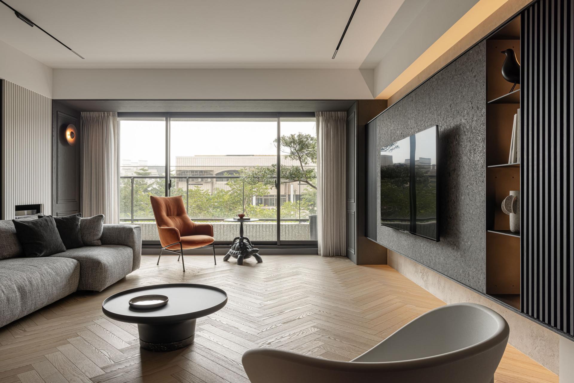 London Design Awards Winner - A combination of modern and classical styles
