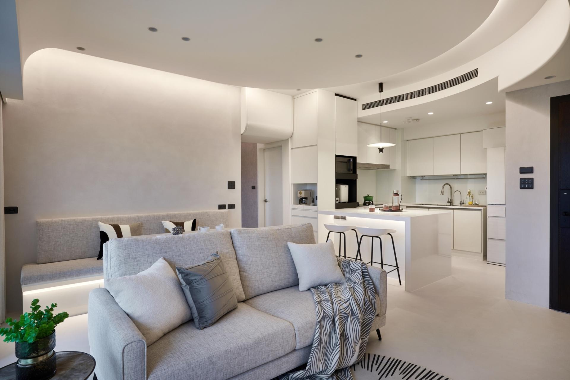 London Design Awards Winner - Mellow White