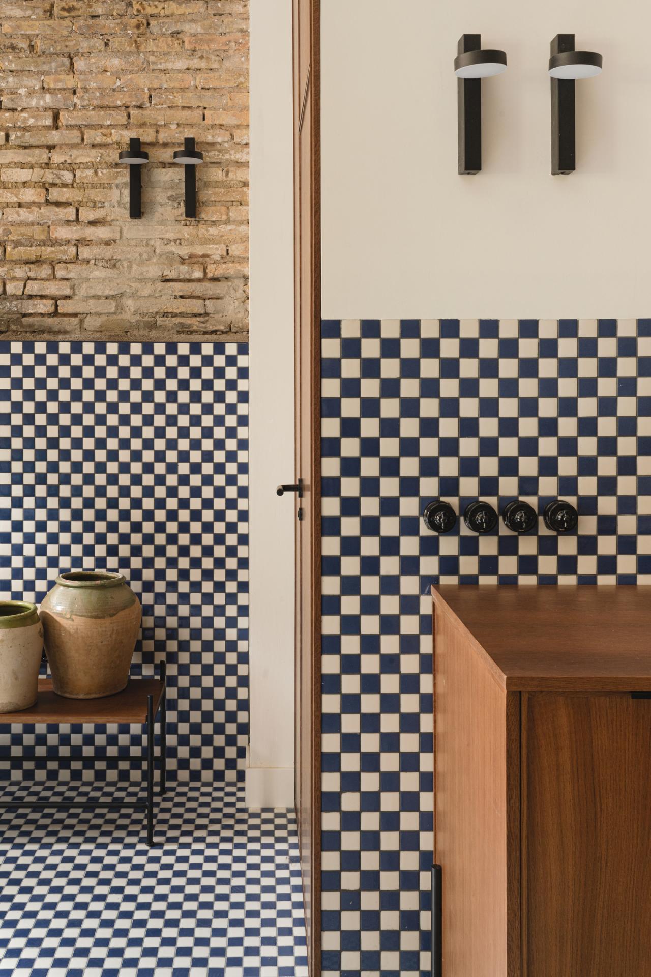 London Design Awards Winner - Casa Cabanyal