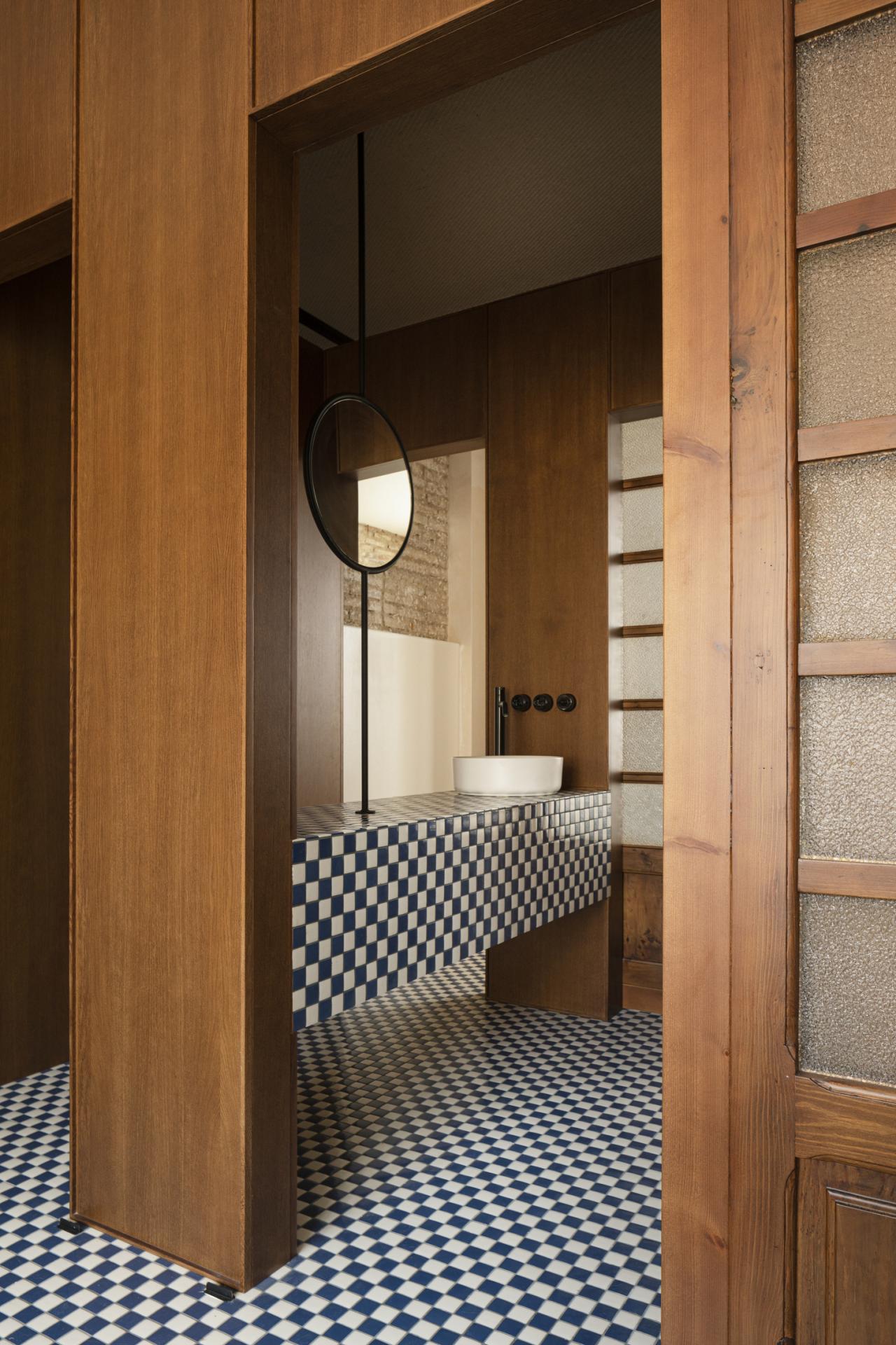 London Design Awards Winner - Casa Cabanyal