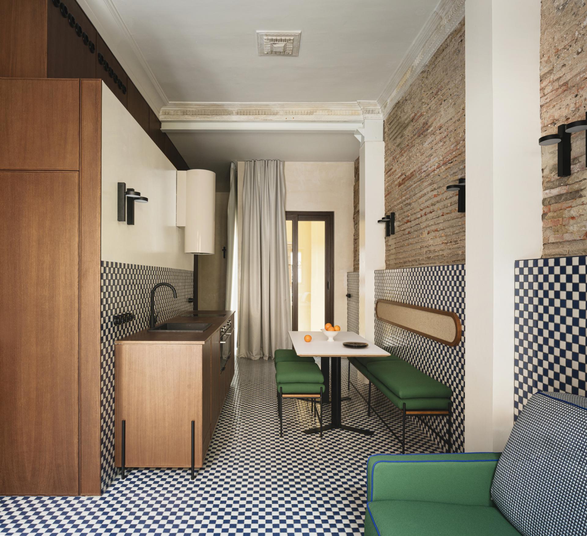 London Design Awards Winner - Casa Cabanyal