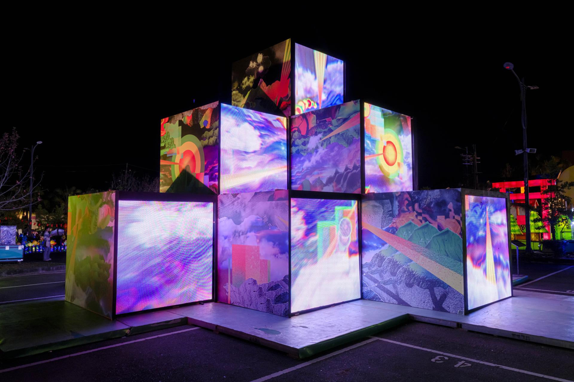 London Design Awards Winner - Welcoming Illumination