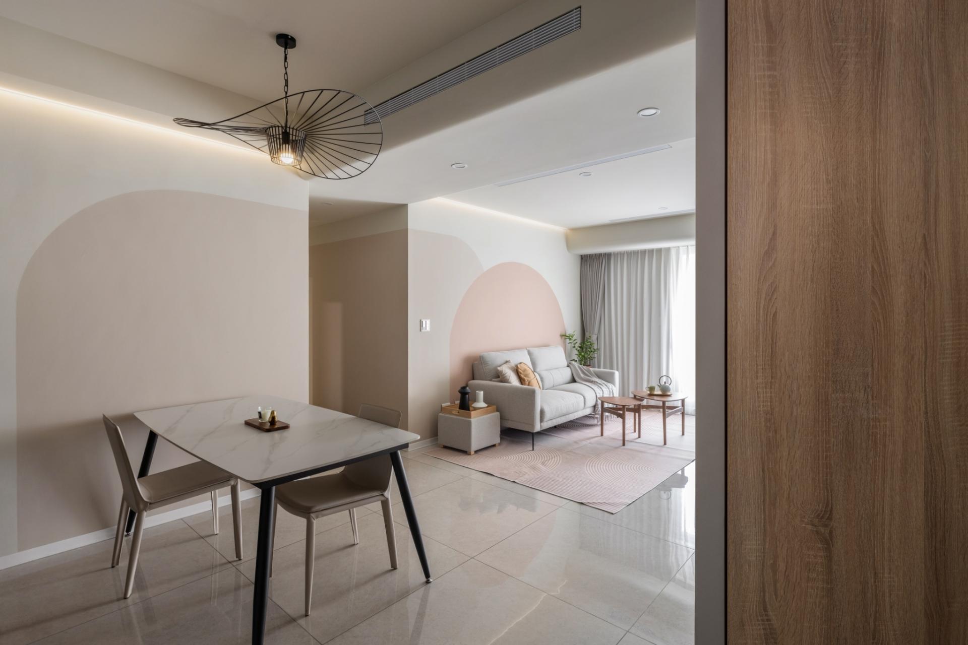 London Design Awards Winner - Colorful Penthouse